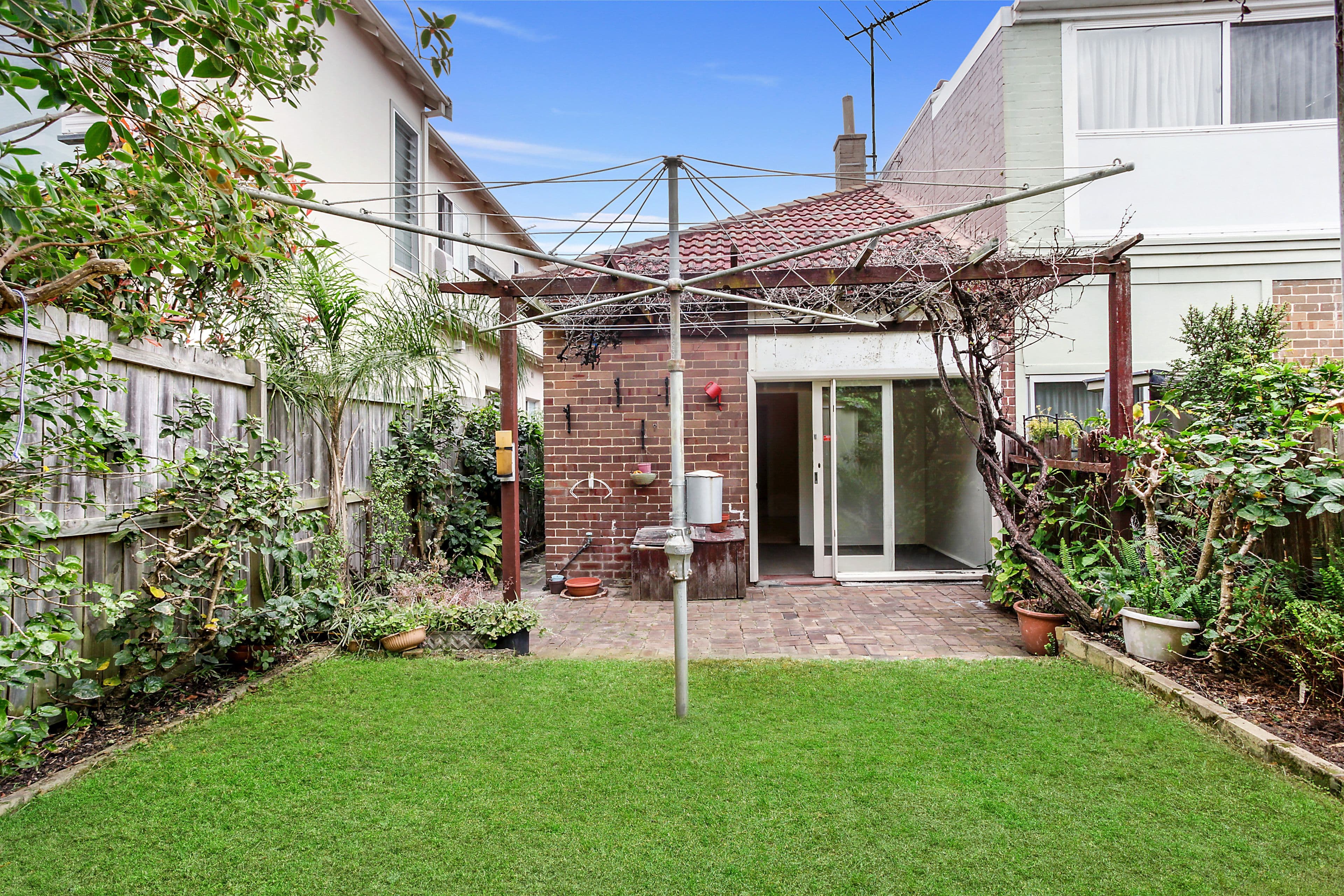 52 Clyde Street, North Bondi NSW 2026, North Bondi - Thumbnail 2