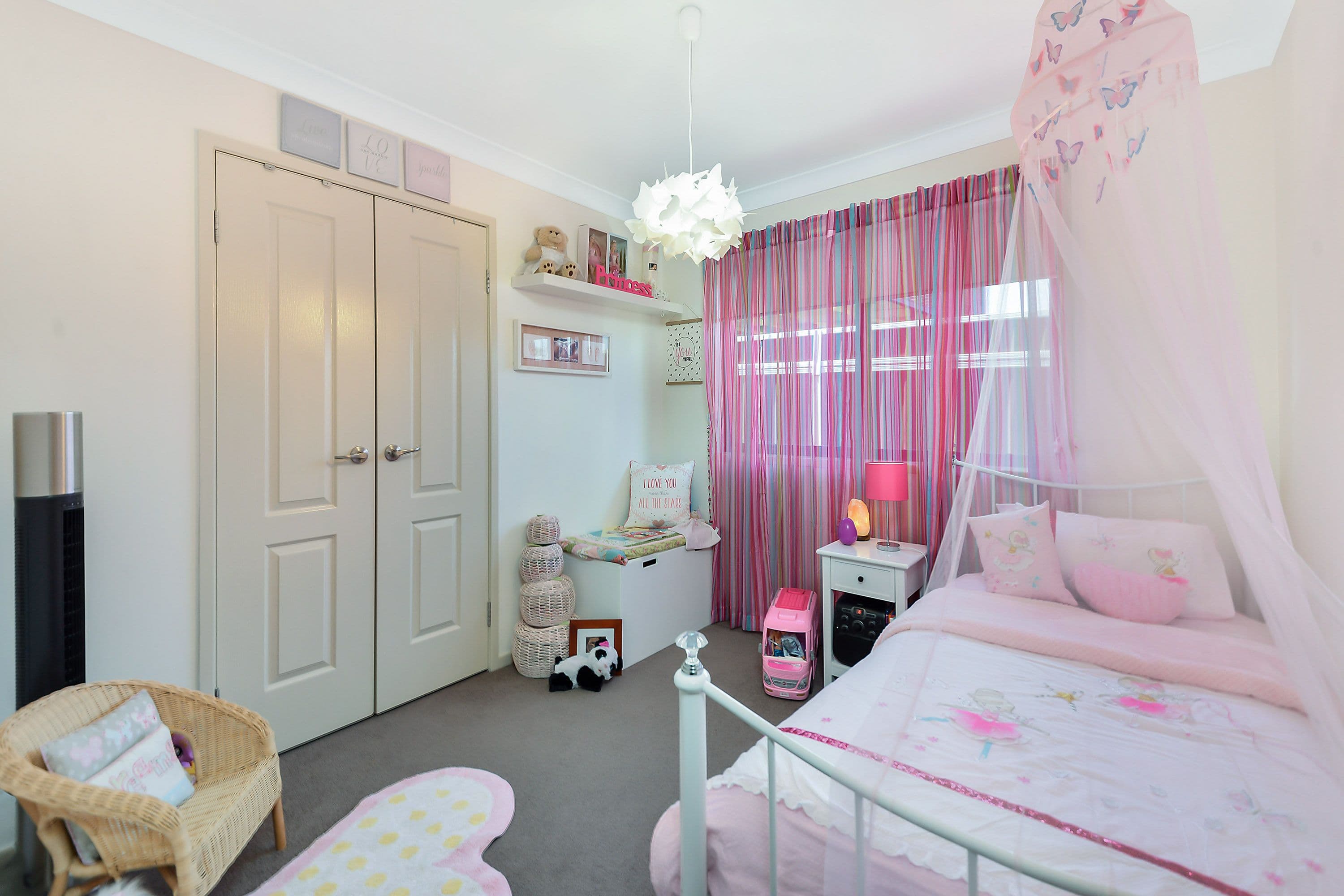 22 Endeavour Road, Georges Hall - Thumbnail 7