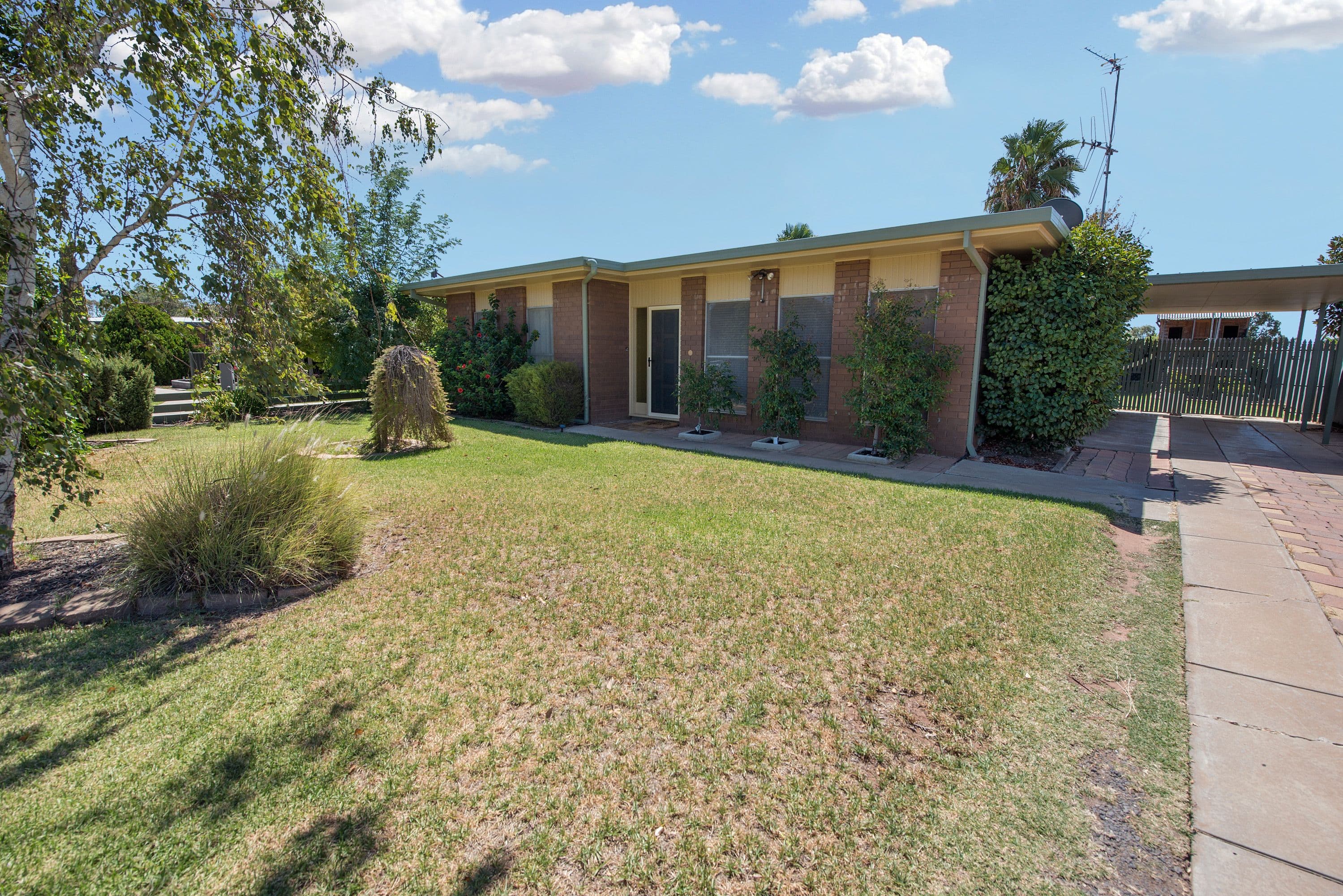 21 Mellor Grove, Swan Hill VIC 3585, Swan Hill - Image 1
