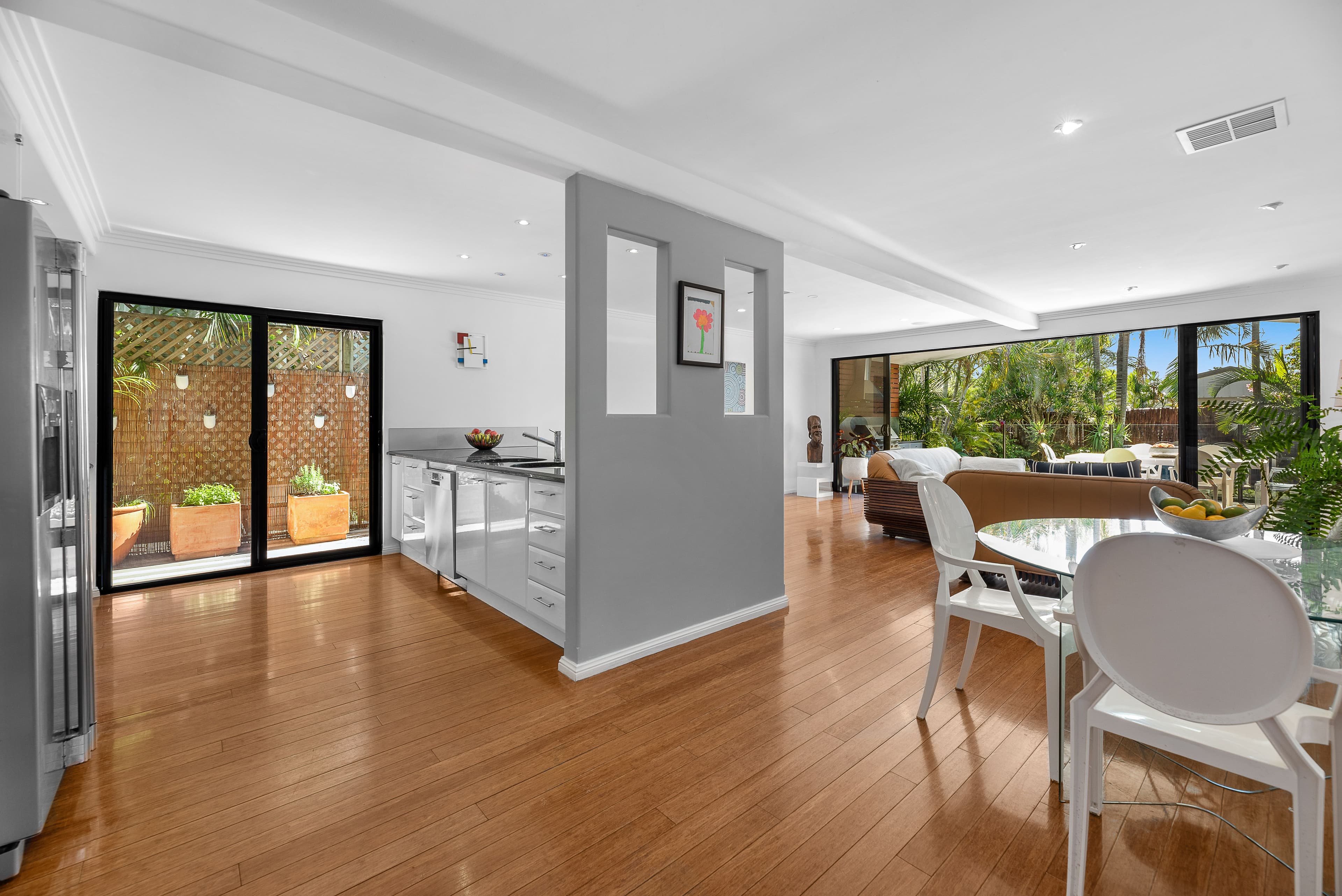25 Bryce Street, Moffat Beach QLD 4551, Moffat Beach - Thumbnail 2