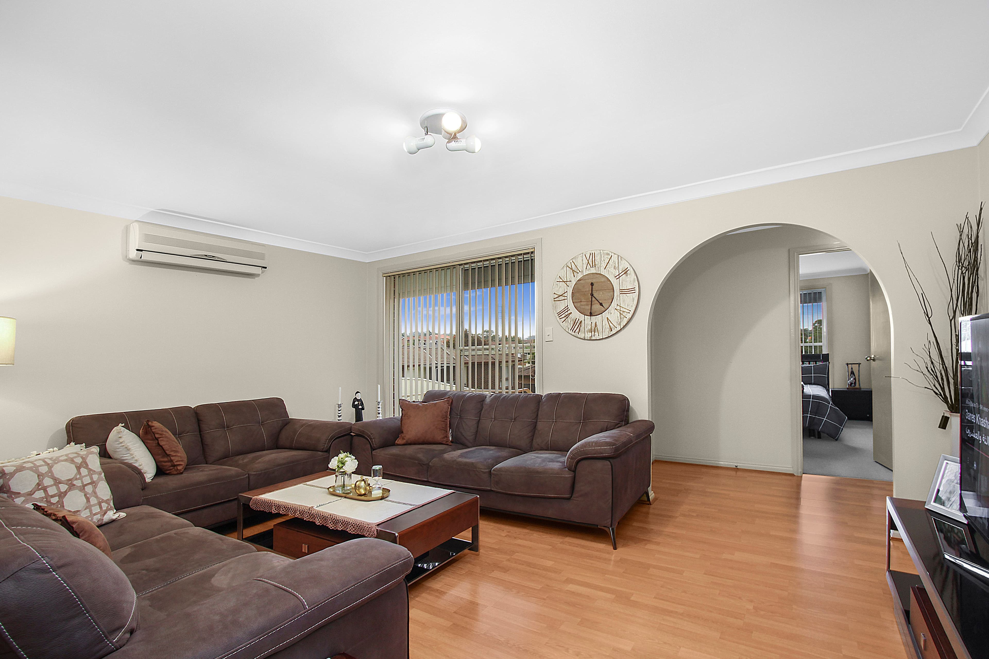 6 Bicane Close, Edensor Park - Thumbnail 2
