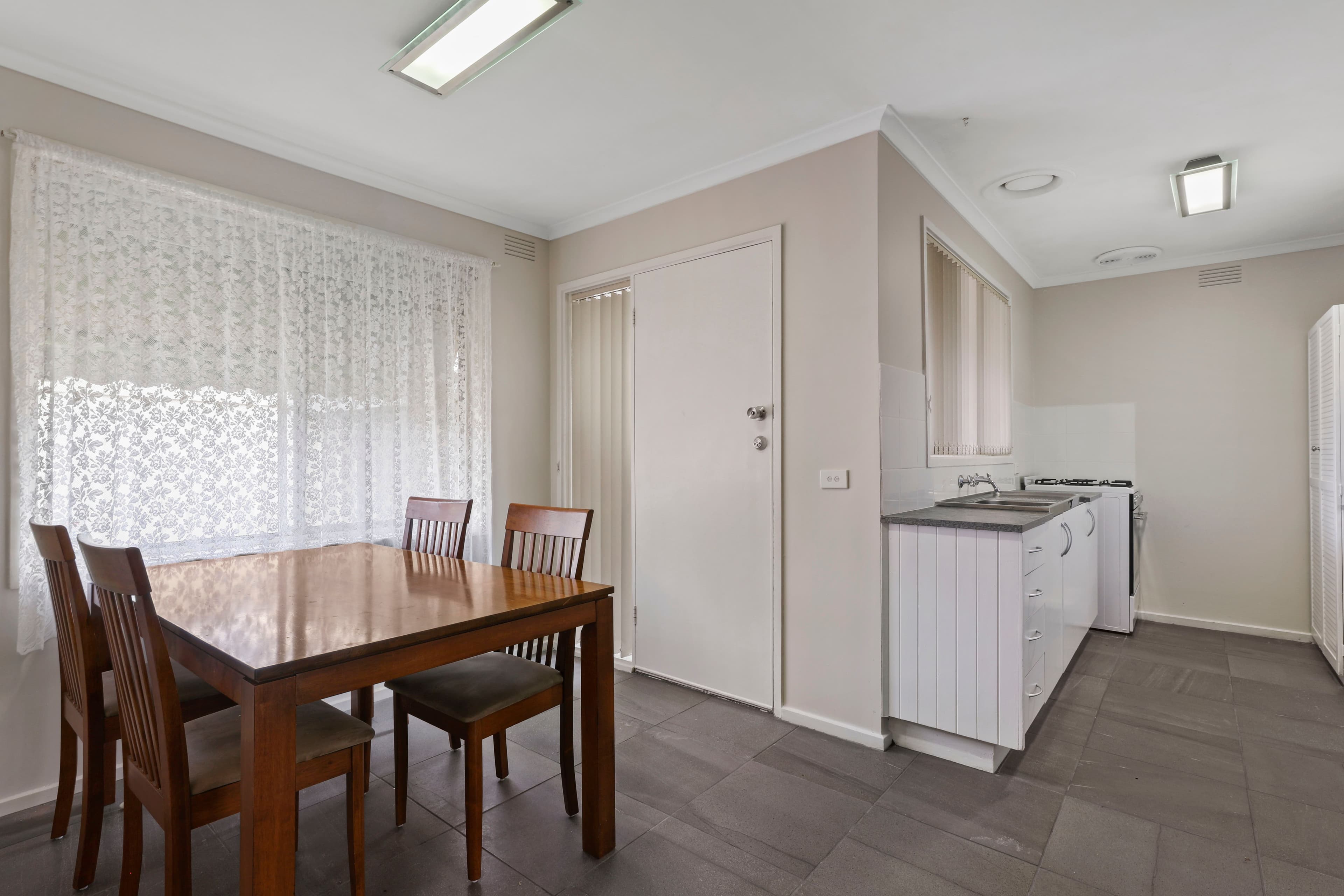 42 Coolavin Road, Noble Park North VIC 3174, Noble Park North - Thumbnail 3