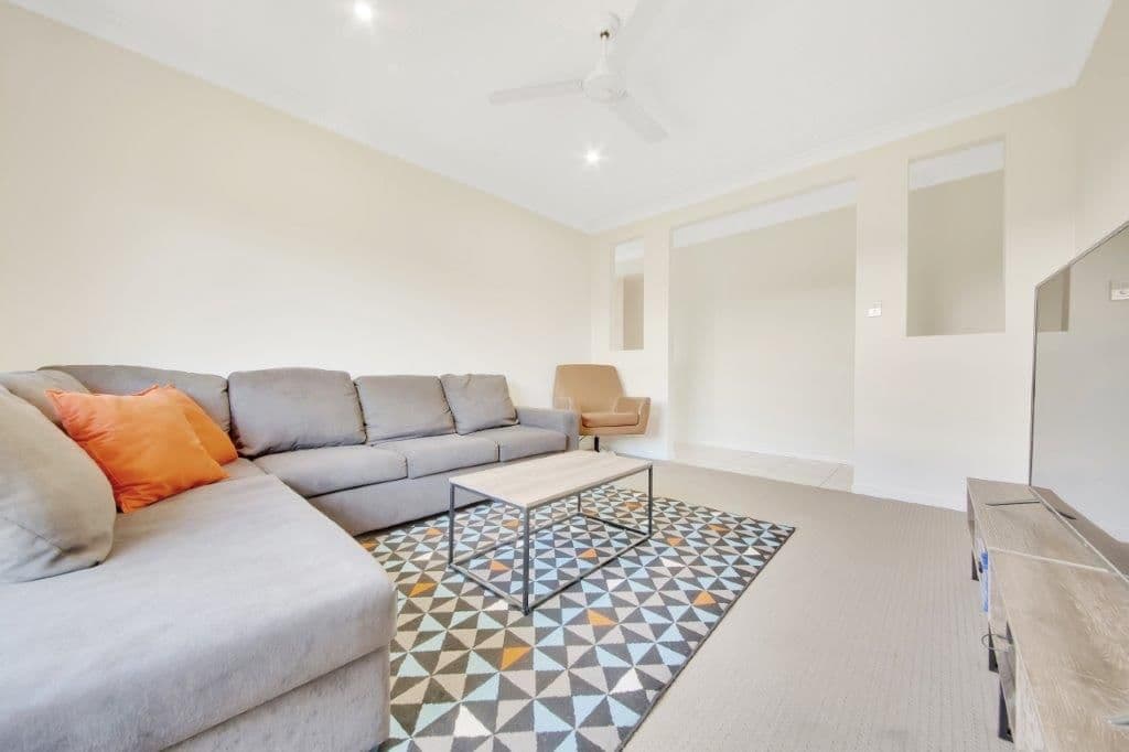 20 Sundew Street, New Auckland QLD 4680, New Auckland - Thumbnail 6