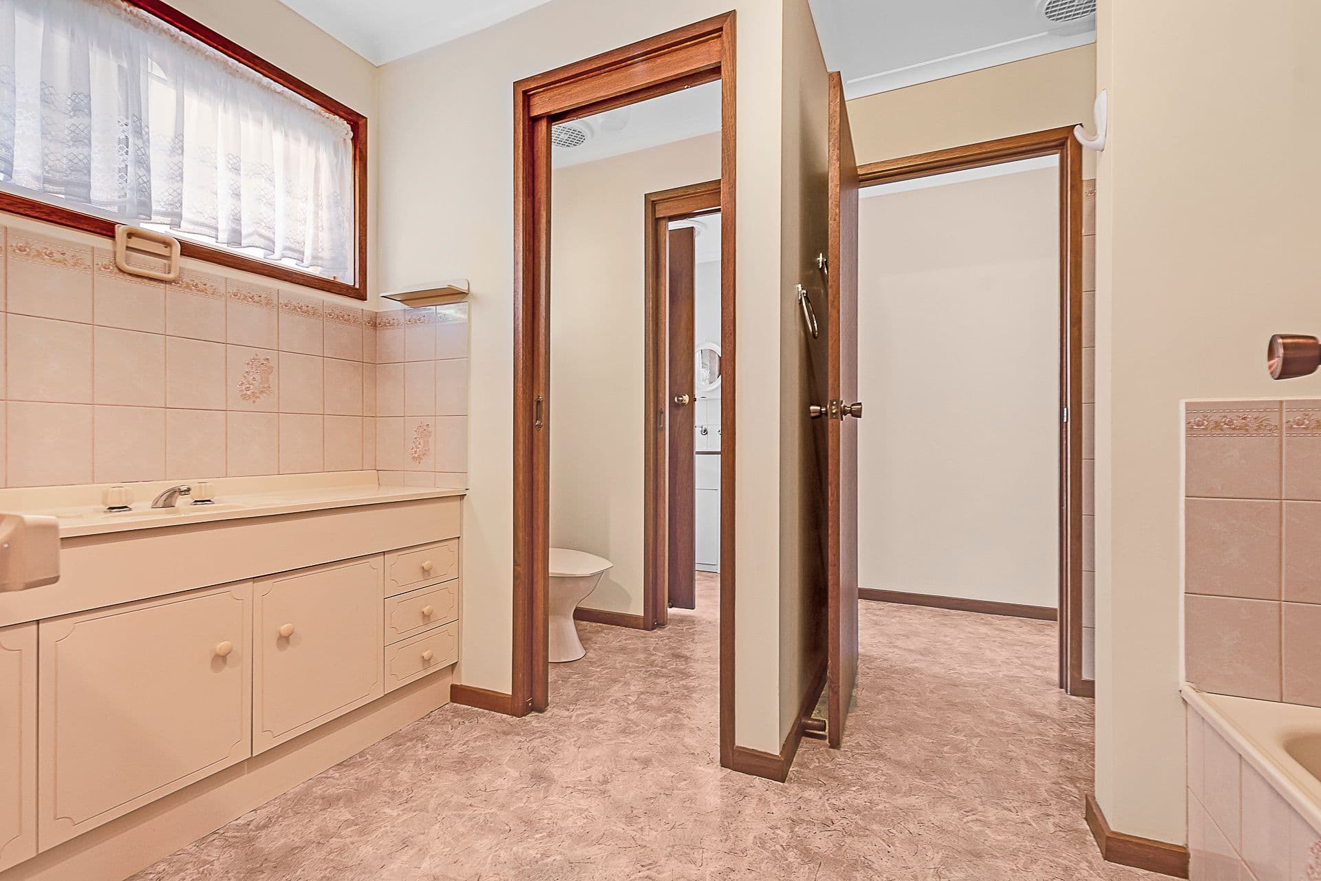 41 Barry Street, Echuca VIC 3564, Echuca - Thumbnail 7