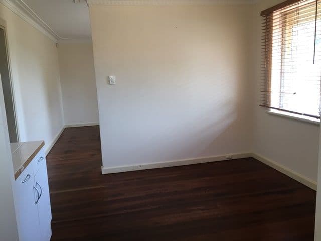14b Ottaway Street, Kelmscott WA 6111, Kelmscott - Thumbnail 7