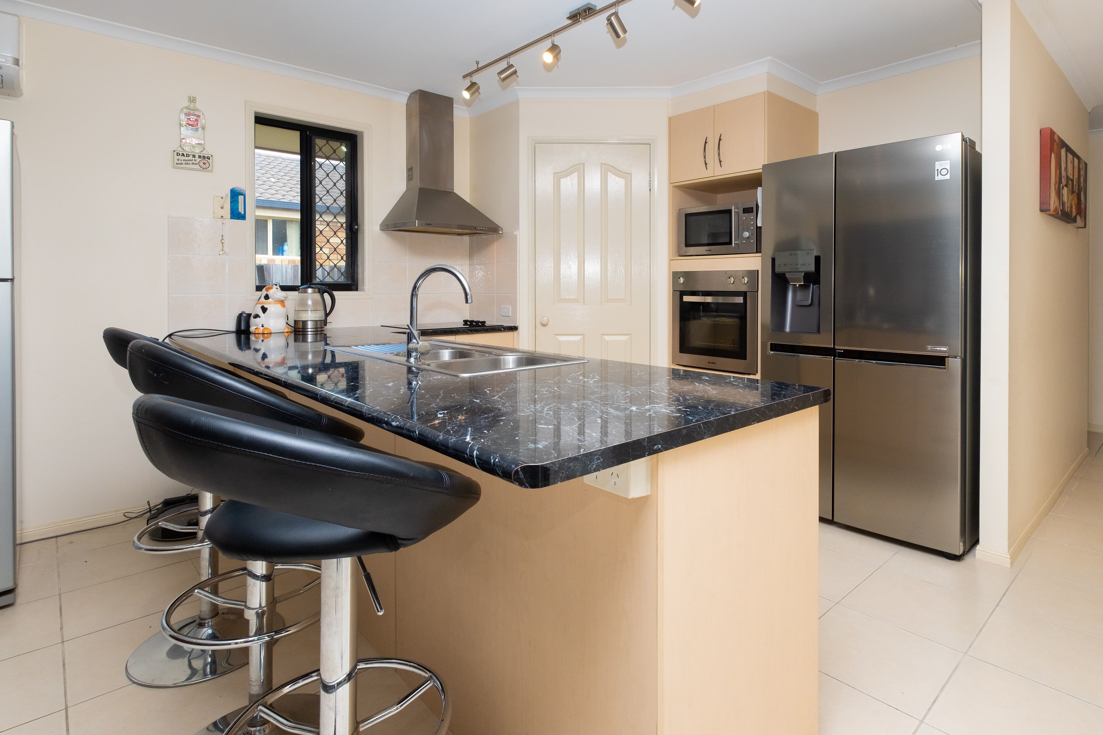 4 Barber Court, Waterford QLD 4133, Waterford - Thumbnail 4