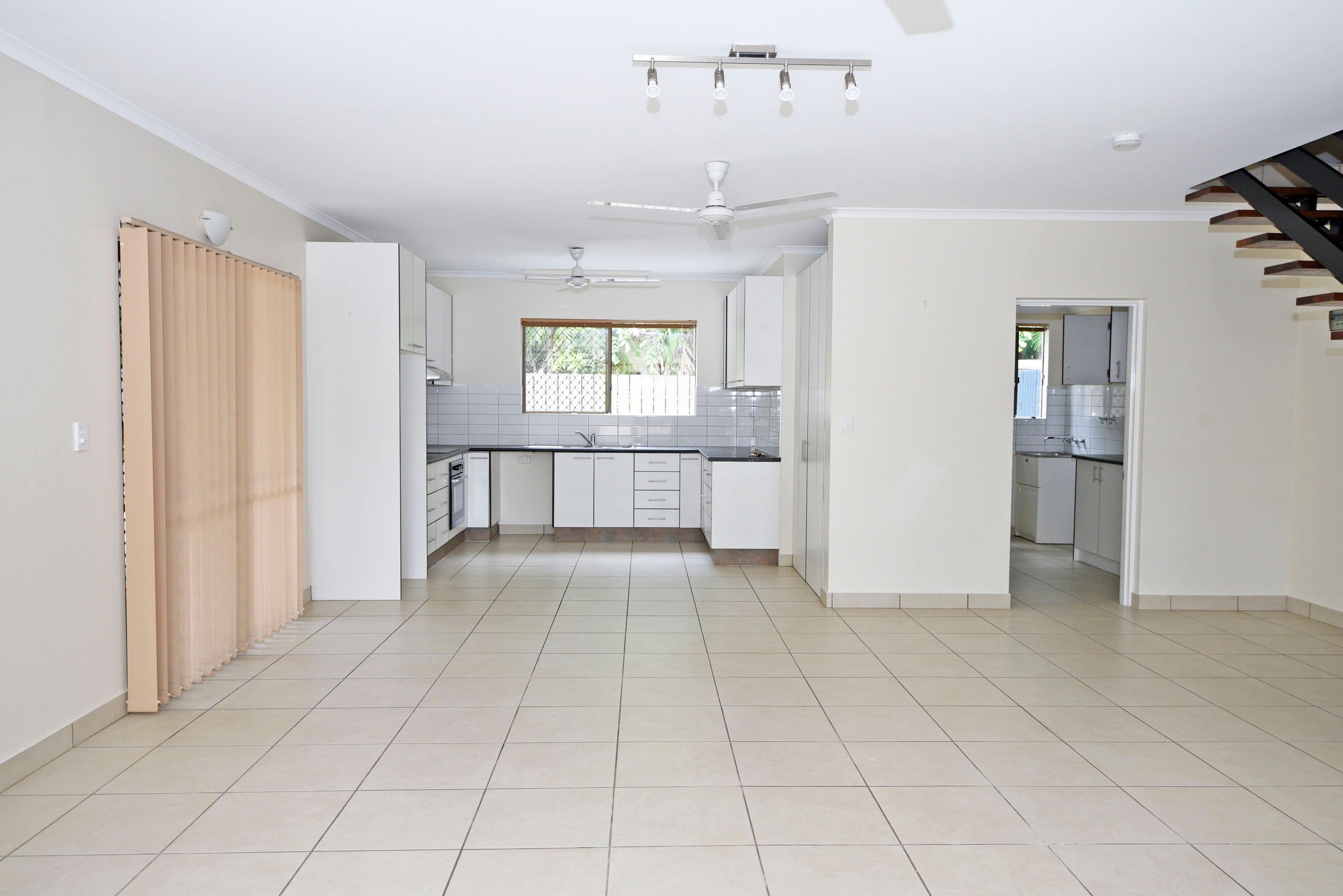 11/140 Kiranou Place, Nightcliff NT 0810, Nightcliff - Thumbnail 2