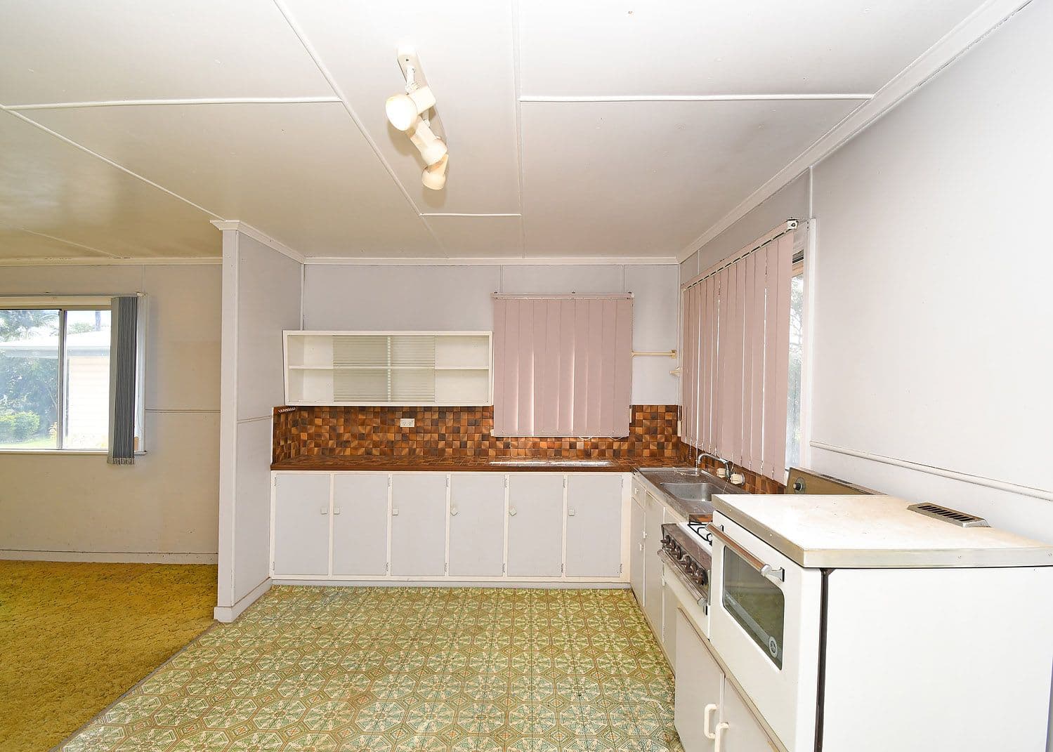 15 Wynne Parade, Maryborough QLD 4650, Maryborough - Thumbnail 3