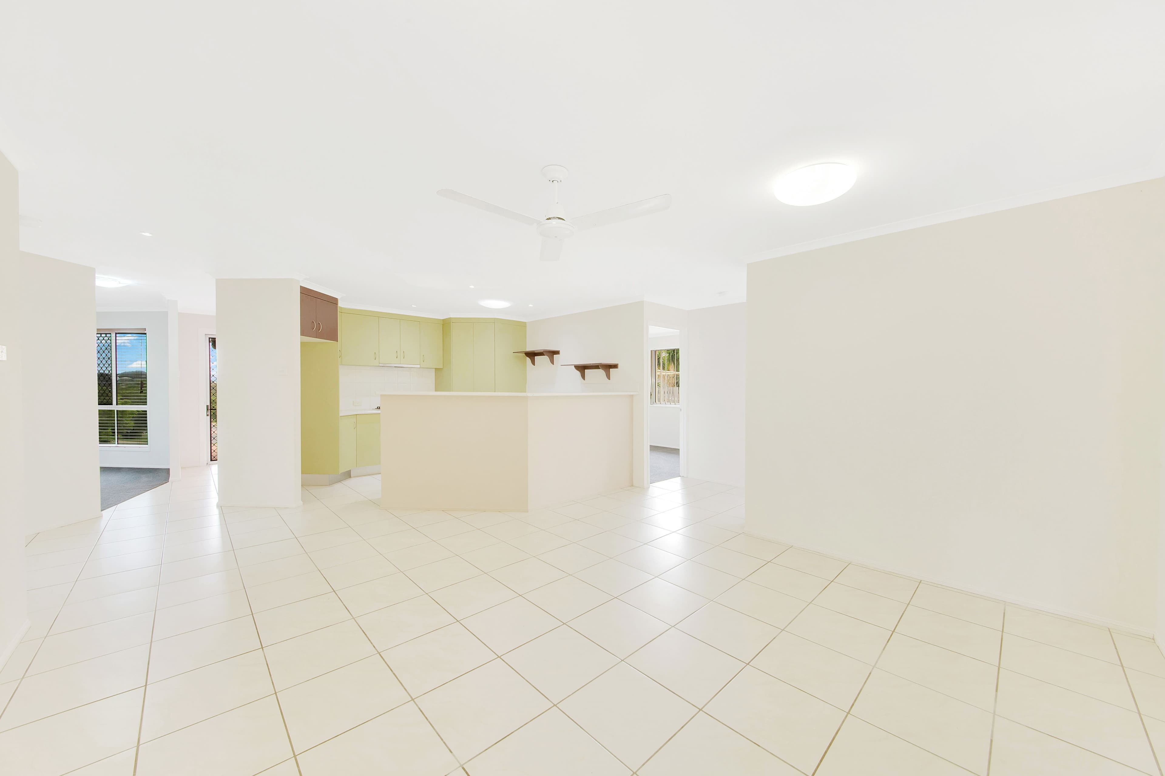 39 Waratah Street, Kin Kora QLD 4680, Kin Kora - Thumbnail 6