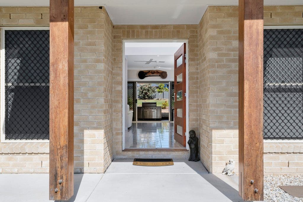 5 Farrow Close, Woodford QLD 4514, Woodford - Thumbnail 3