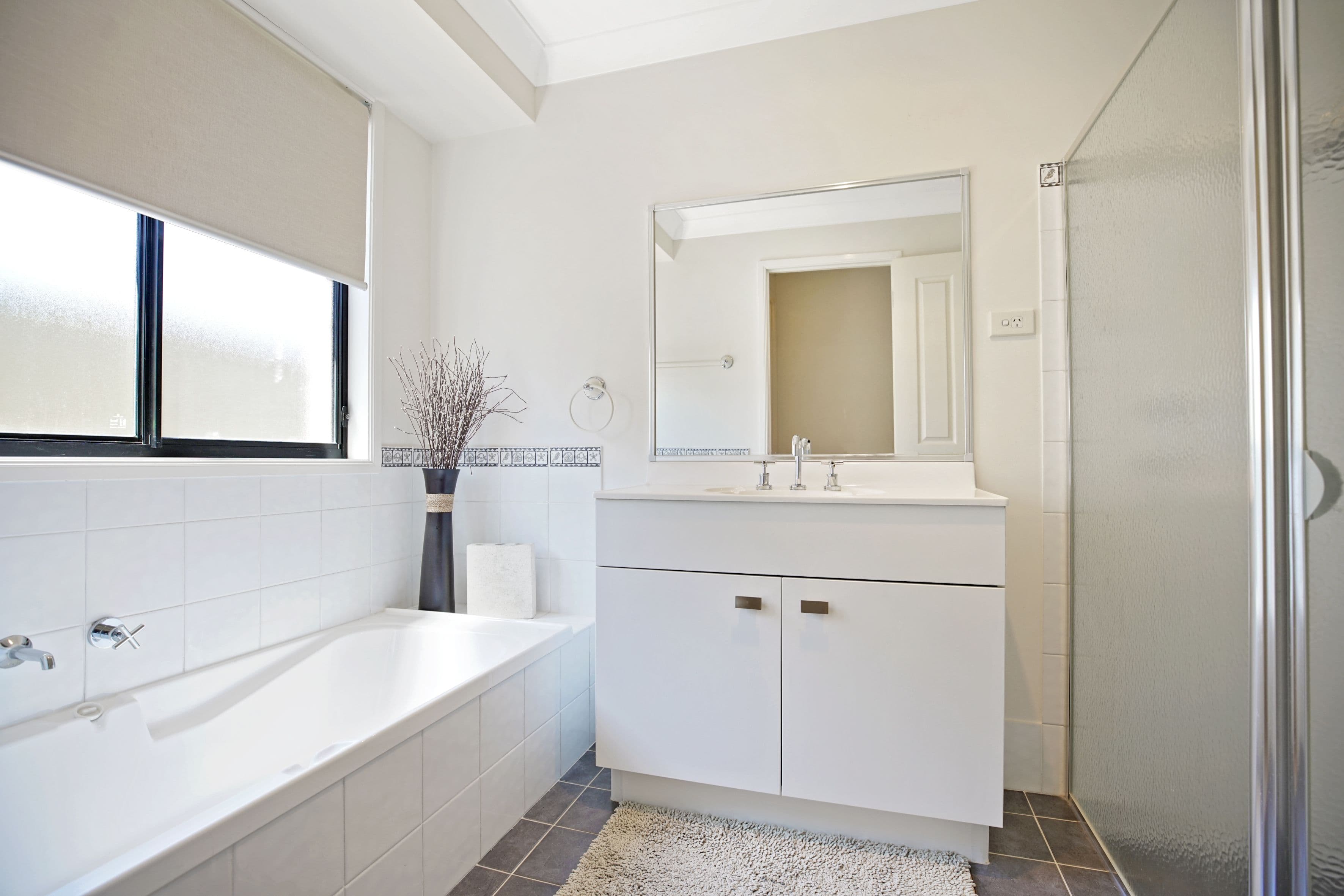 16 Kingsfield Avenue, Glenmore Park - Thumbnail 7