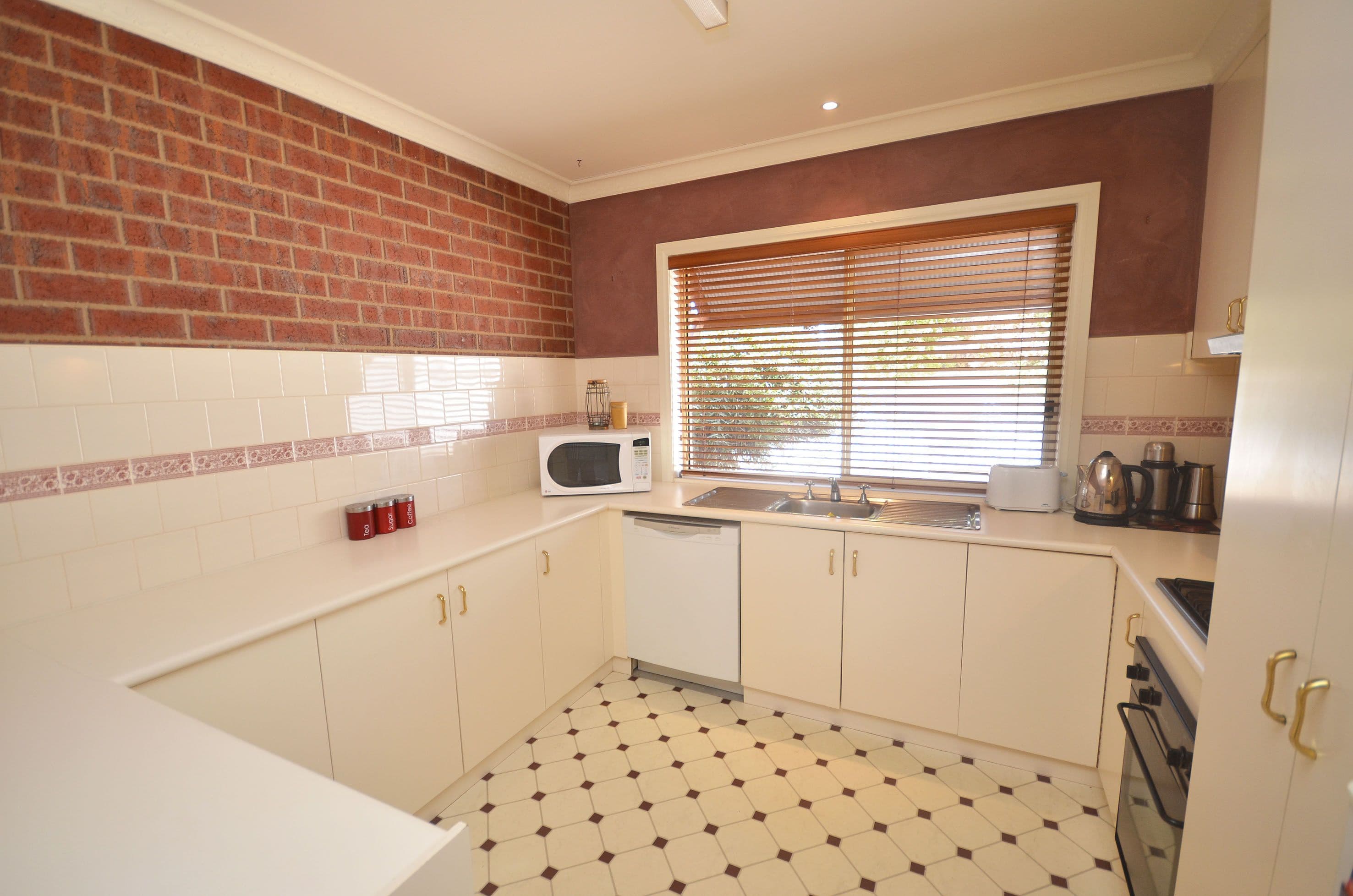 63A Landsborough Street, Echuca VIC 3564, Echuca - Thumbnail 2