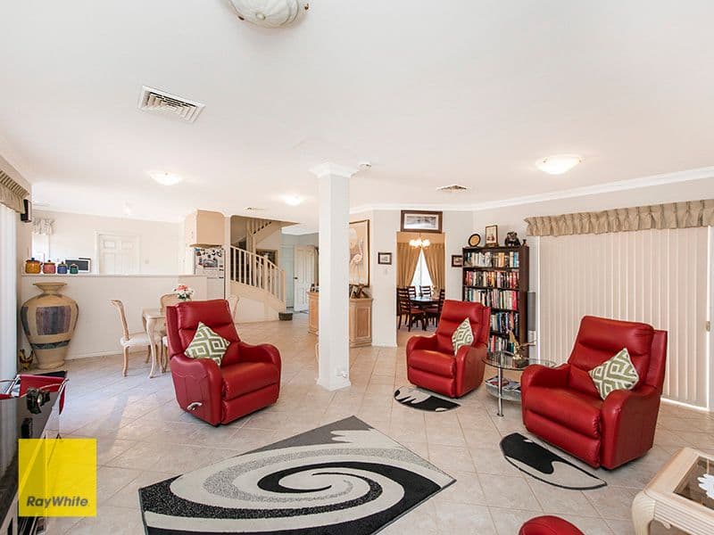 45 Persimmon Place, Kalamunda WA 6076, Kalamunda - Thumbnail 4