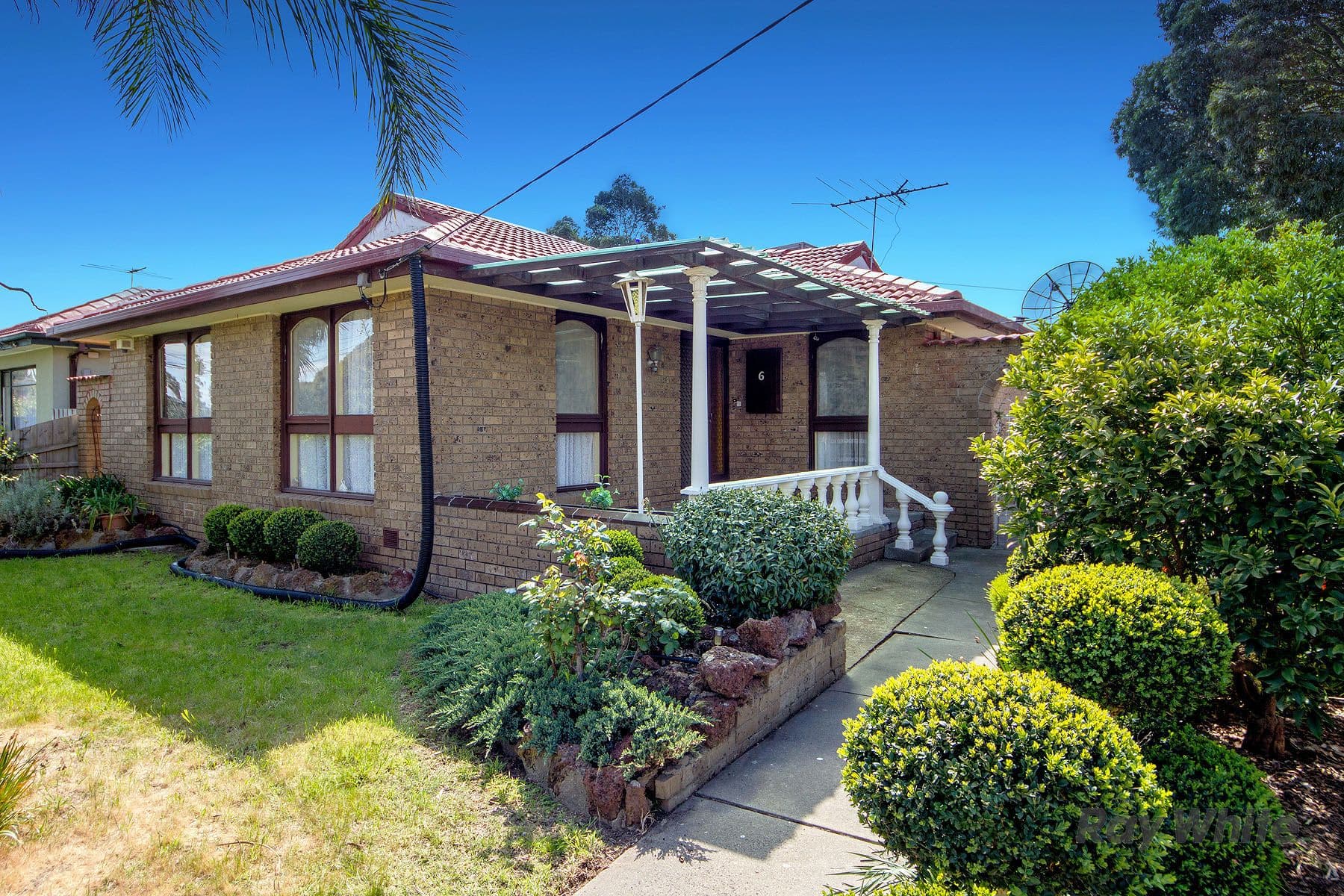 6 Fox Street, St Albans VIC 3021, St Albans - Thumbnail 2