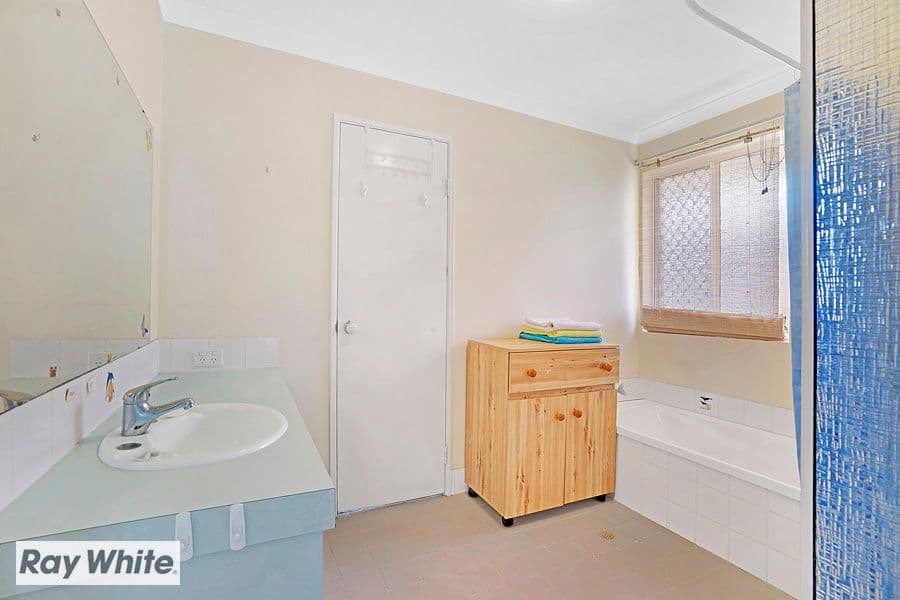 11 Wessells Elbow, Ballajura WA 6066, Ballajura - Thumbnail 5
