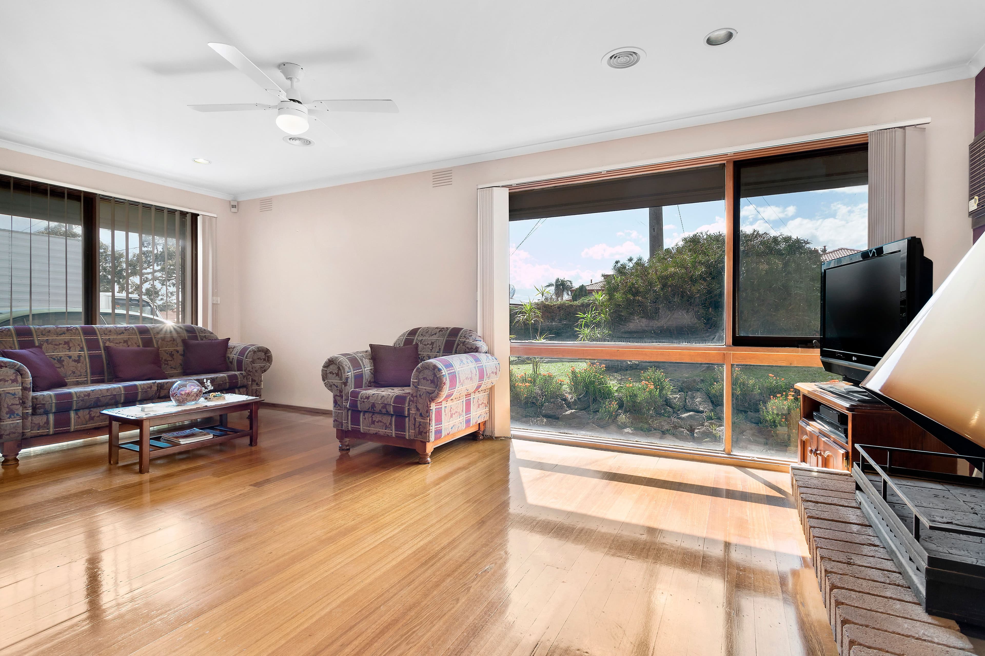 56 Murchison Crescent, Clayton South VIC 3169, Clayton South - Thumbnail 3