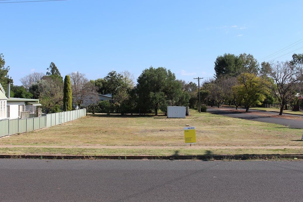 21 Finch Street, Bingara NSW 2404, Bingara - Image 1