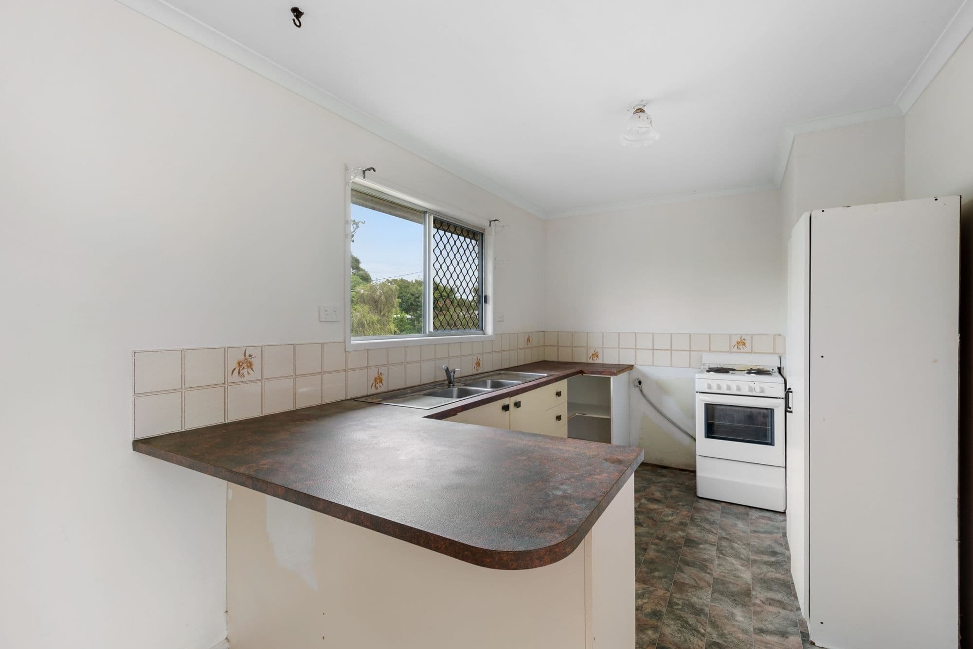 6 Dunstan Drive, Deception Bay QLD 4508, Deception Bay - Thumbnail 4