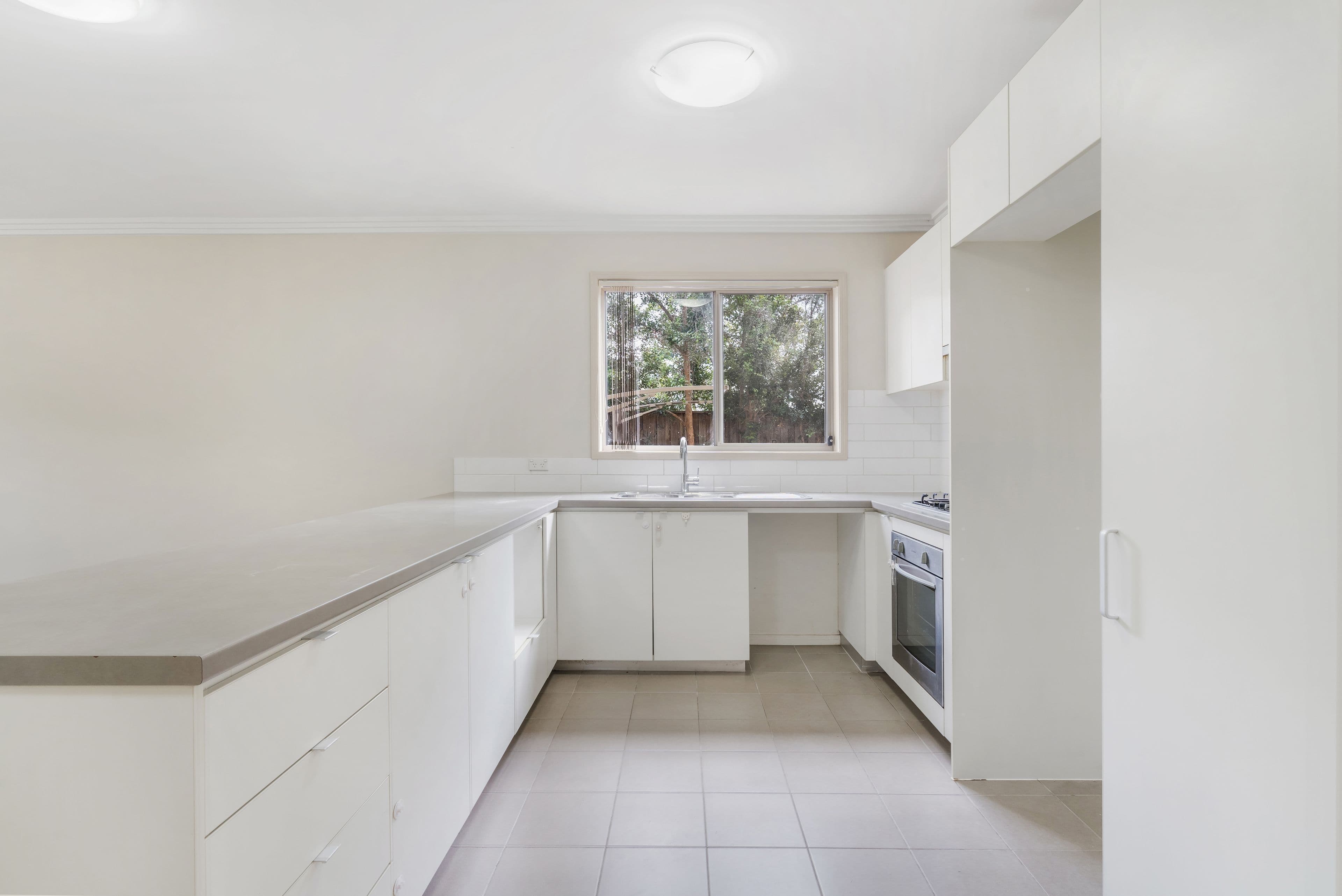 57 Reeves Crescent, Bonnyrigg NSW 2177, Bonnyrigg - Thumbnail 4
