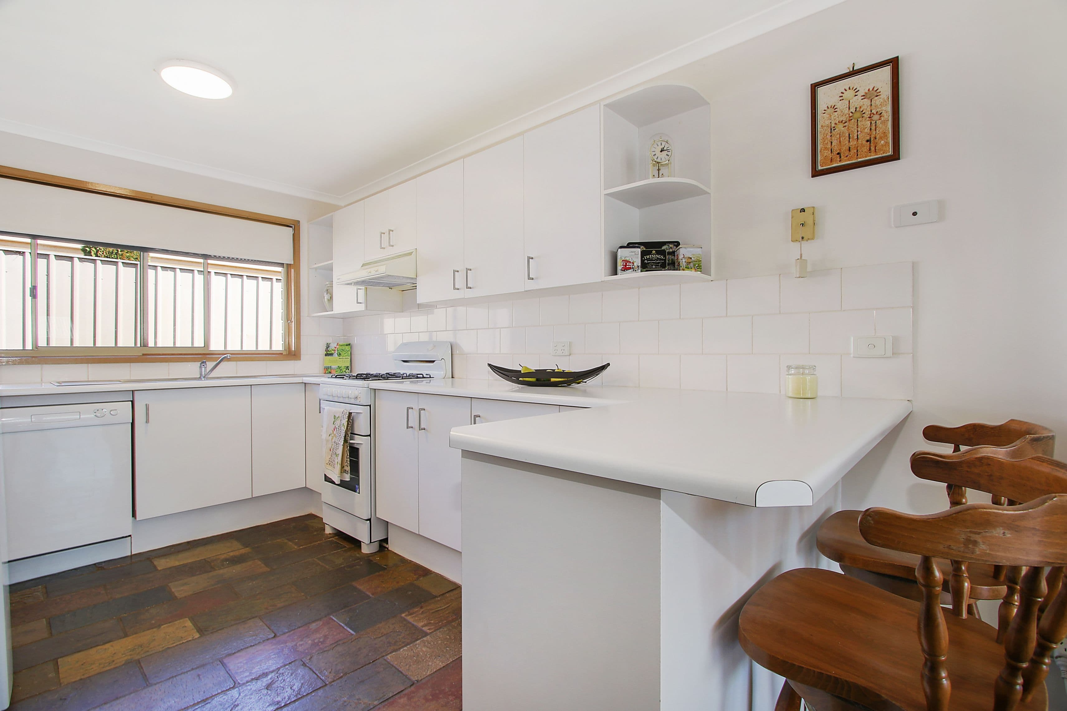 6 Prosper Court, West Wodonga VIC 3690, West Wodonga - Thumbnail 3