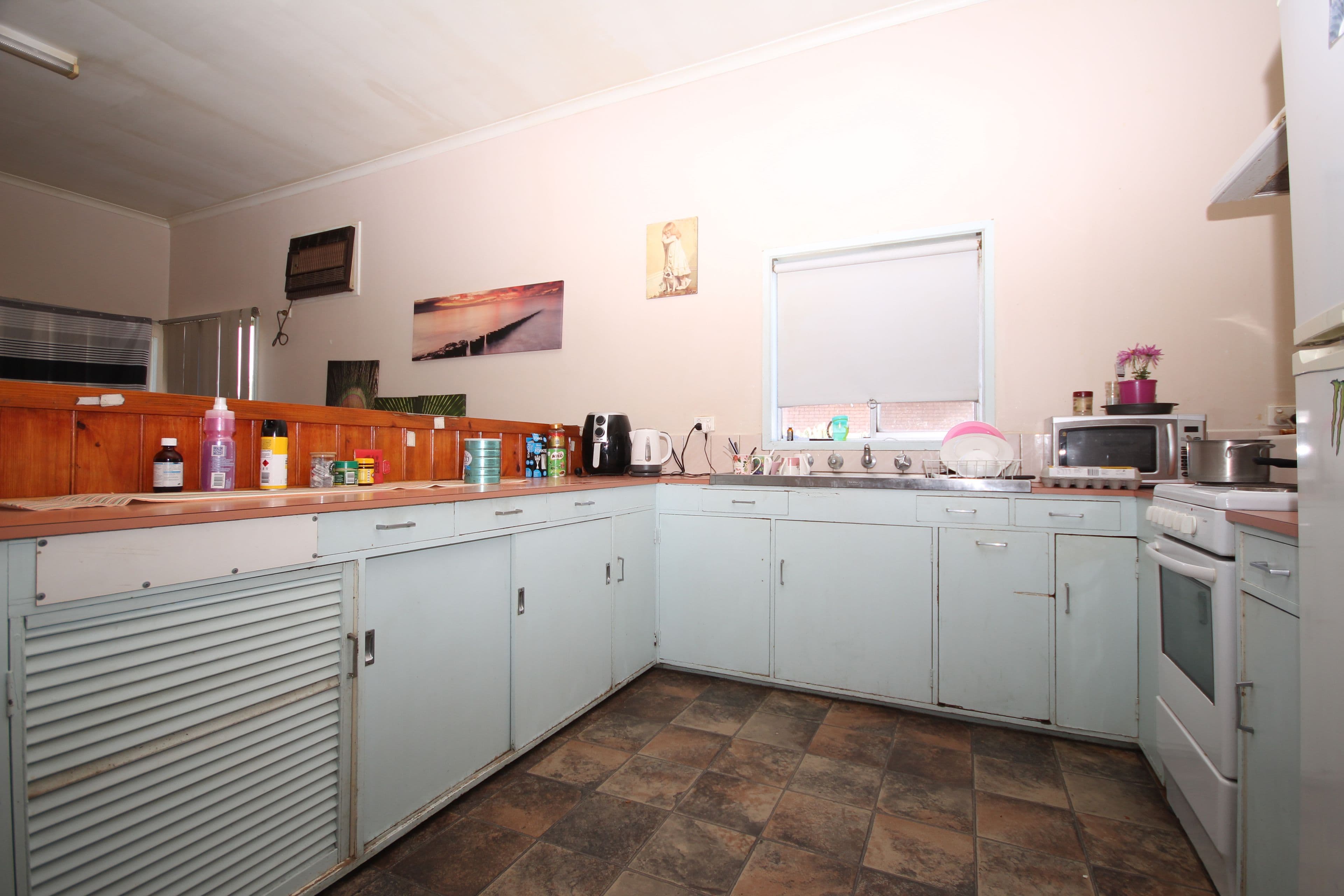 17 Pine Street, Nhill VIC 3418, Nhill - Thumbnail 4