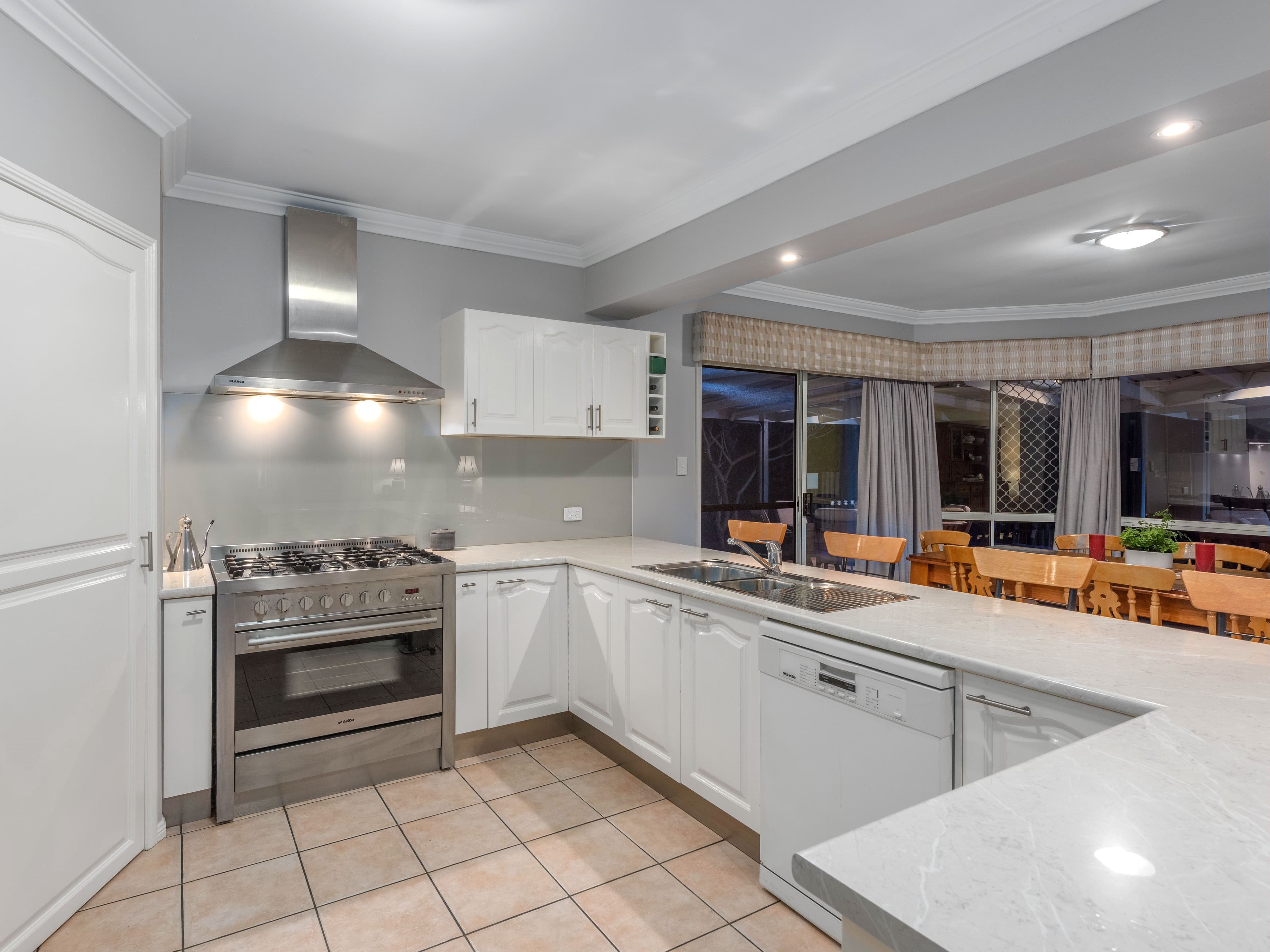 164 Voyager Circuit, Bridgeman Downs QLD 4035, Bridgeman Downs - Thumbnail 5