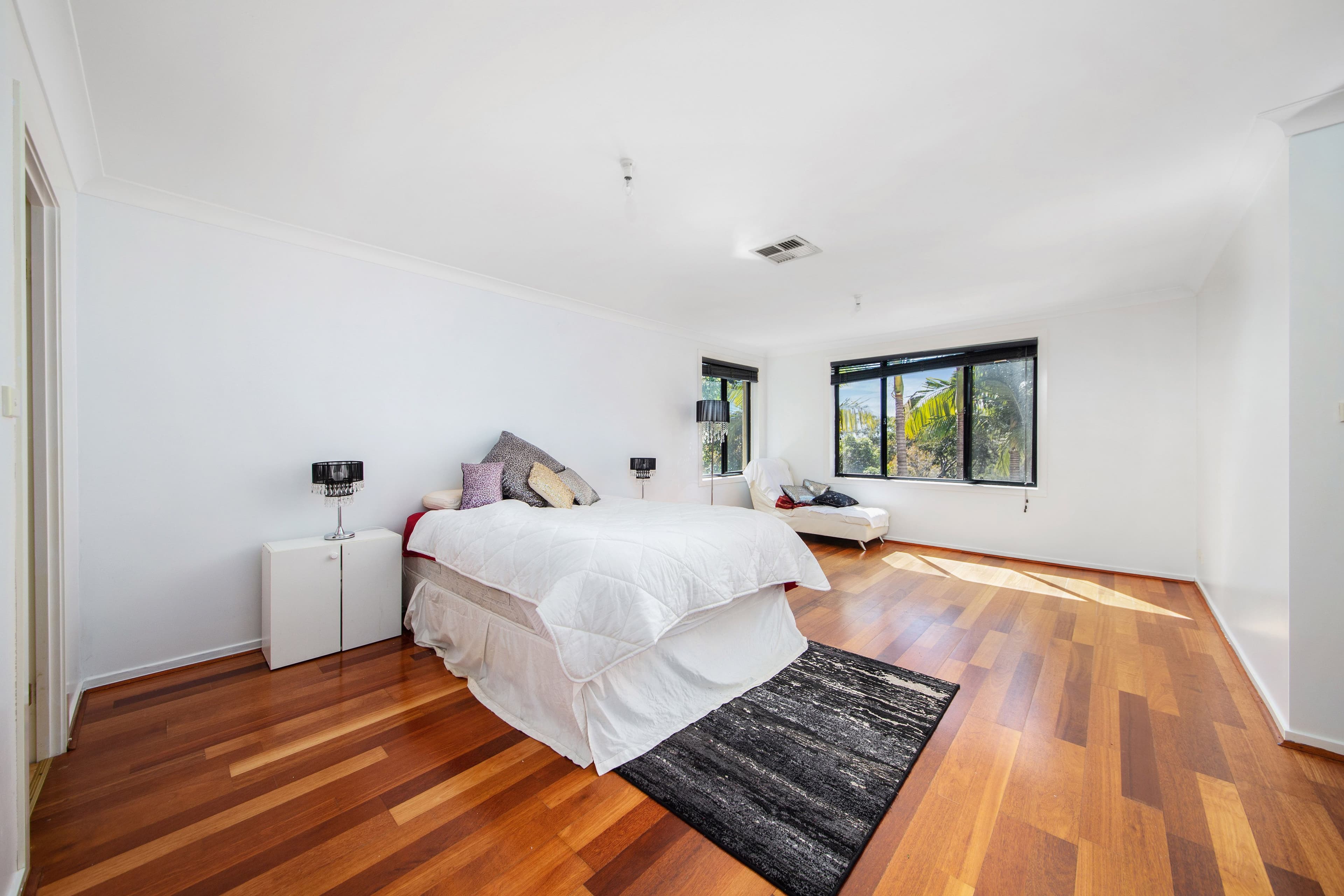 14 Landor Road, Barden Ridge - Thumbnail 5