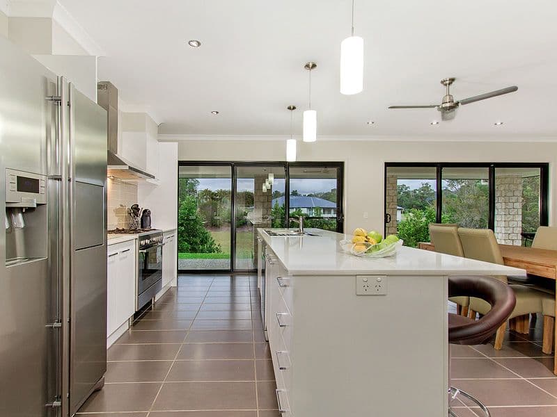 3 Ginger Rogers Road, Maudsland QLD 4210, Maudsland - Thumbnail 7