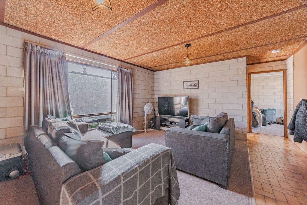 15 Chapple Street, Eaglehawk VIC 3556, Eaglehawk - Thumbnail 2
