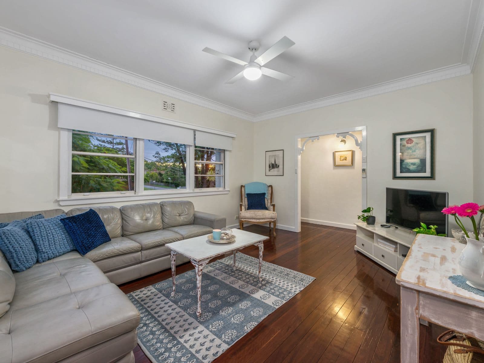 2 Kanumbra Street, Coorparoo QLD 4151, Coorparoo - Thumbnail 3