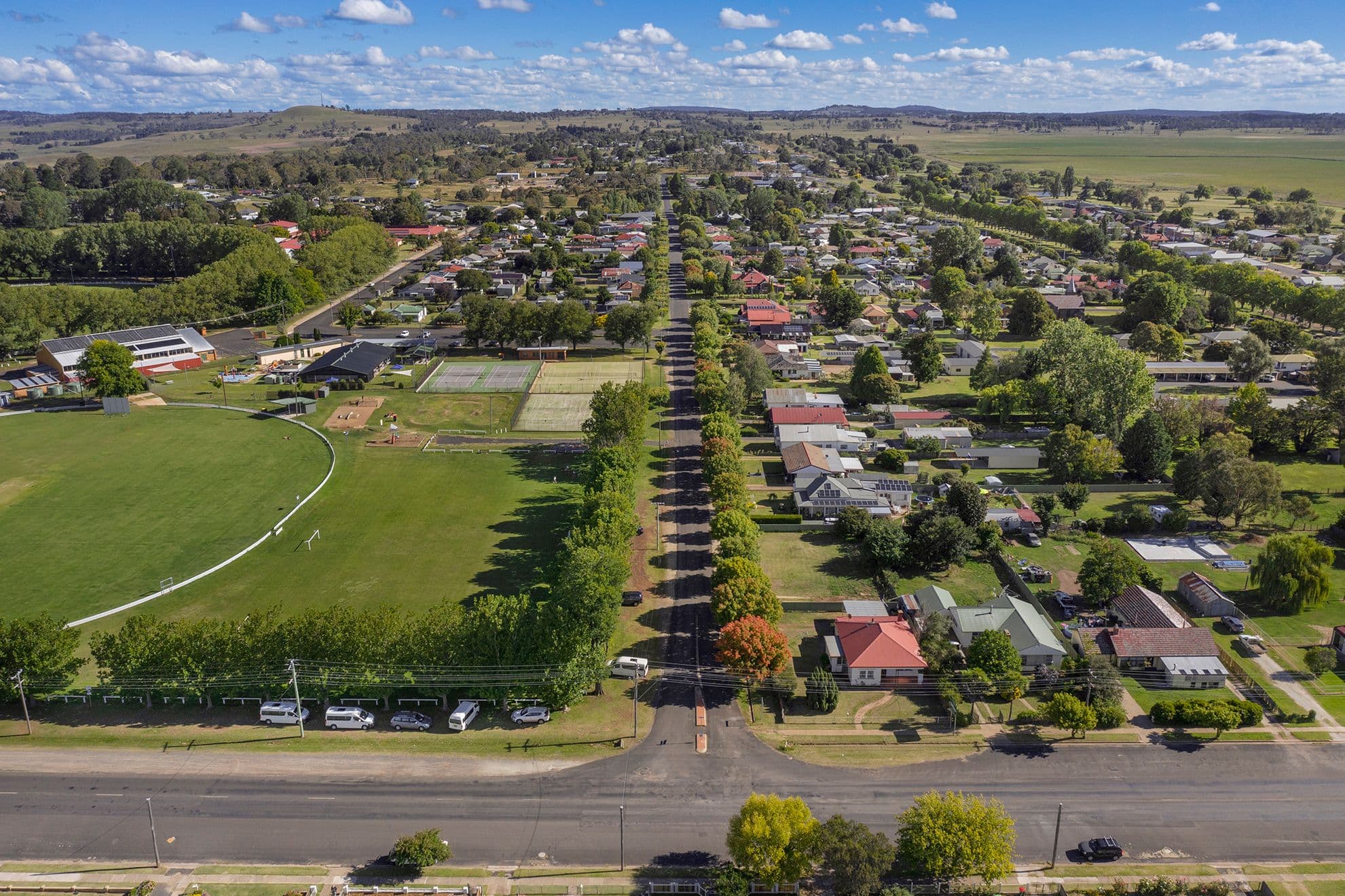 2 Ryanda Street, Guyra NSW 2365, Guyra - Thumbnail 3