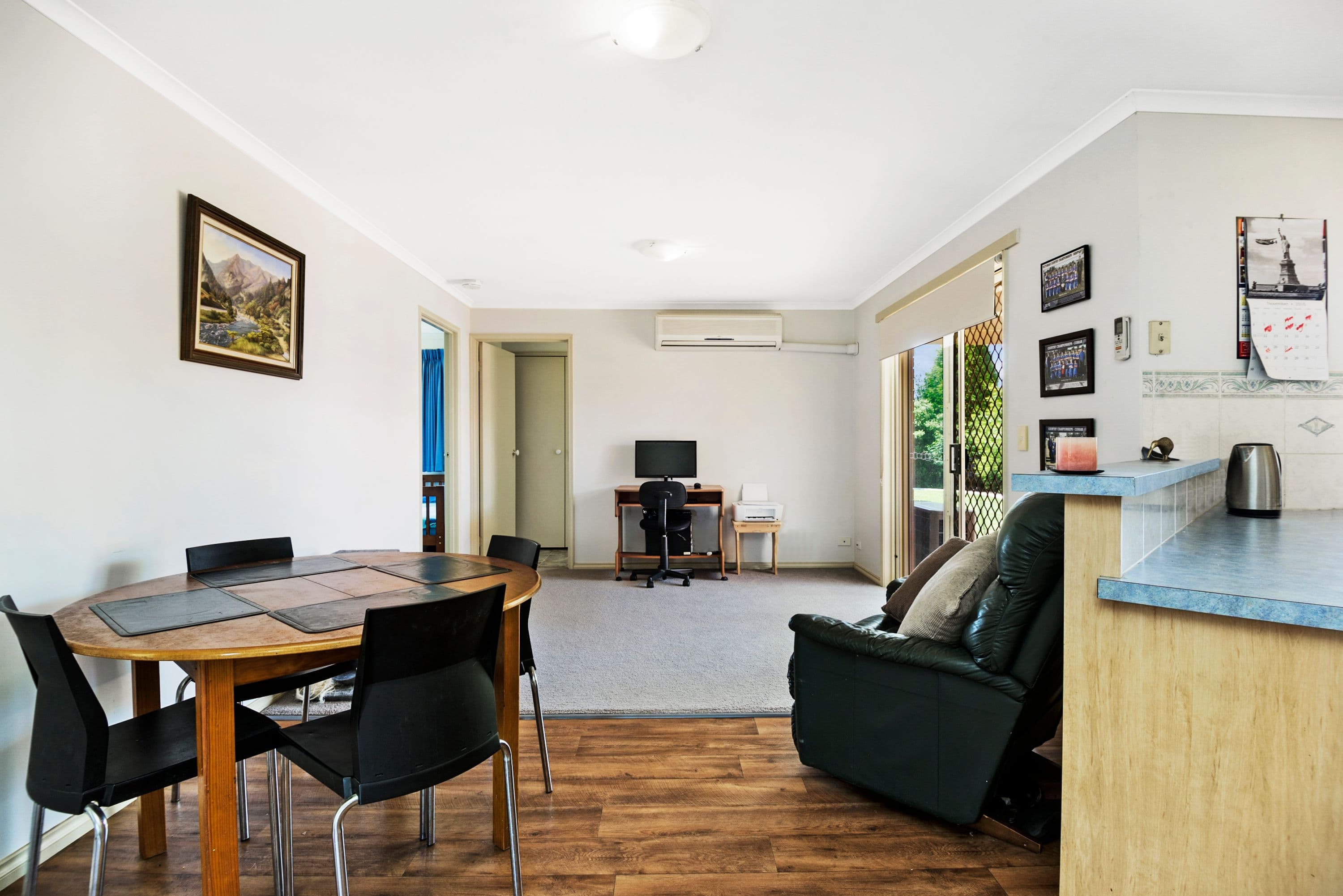 8 Langham Road, Wendouree  Victoria  3355, Australia, Wendouree - Thumbnail 4