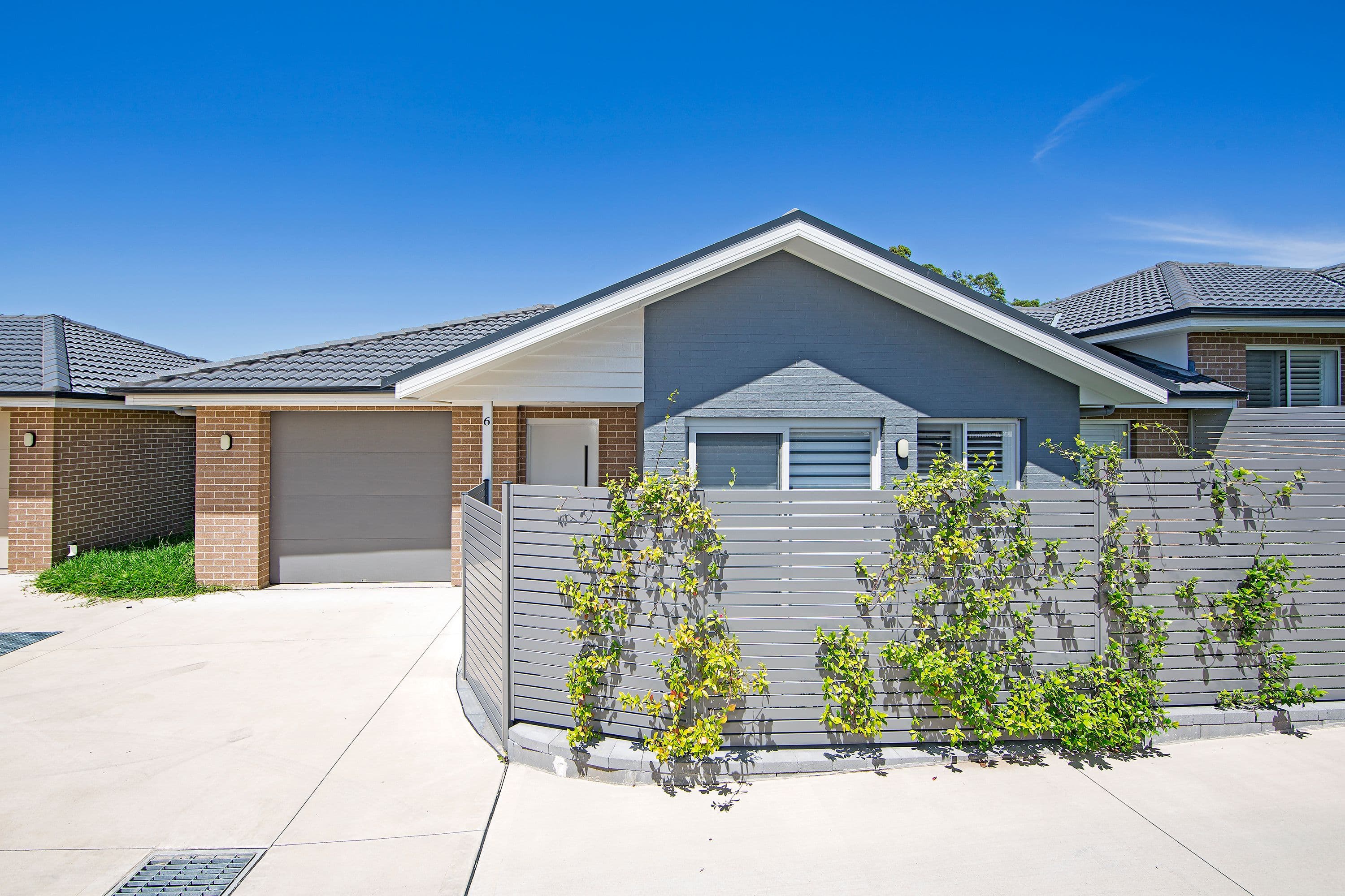 13 Skyline Street, Gorokan NSW 2263, Gorokan - Thumbnail 2