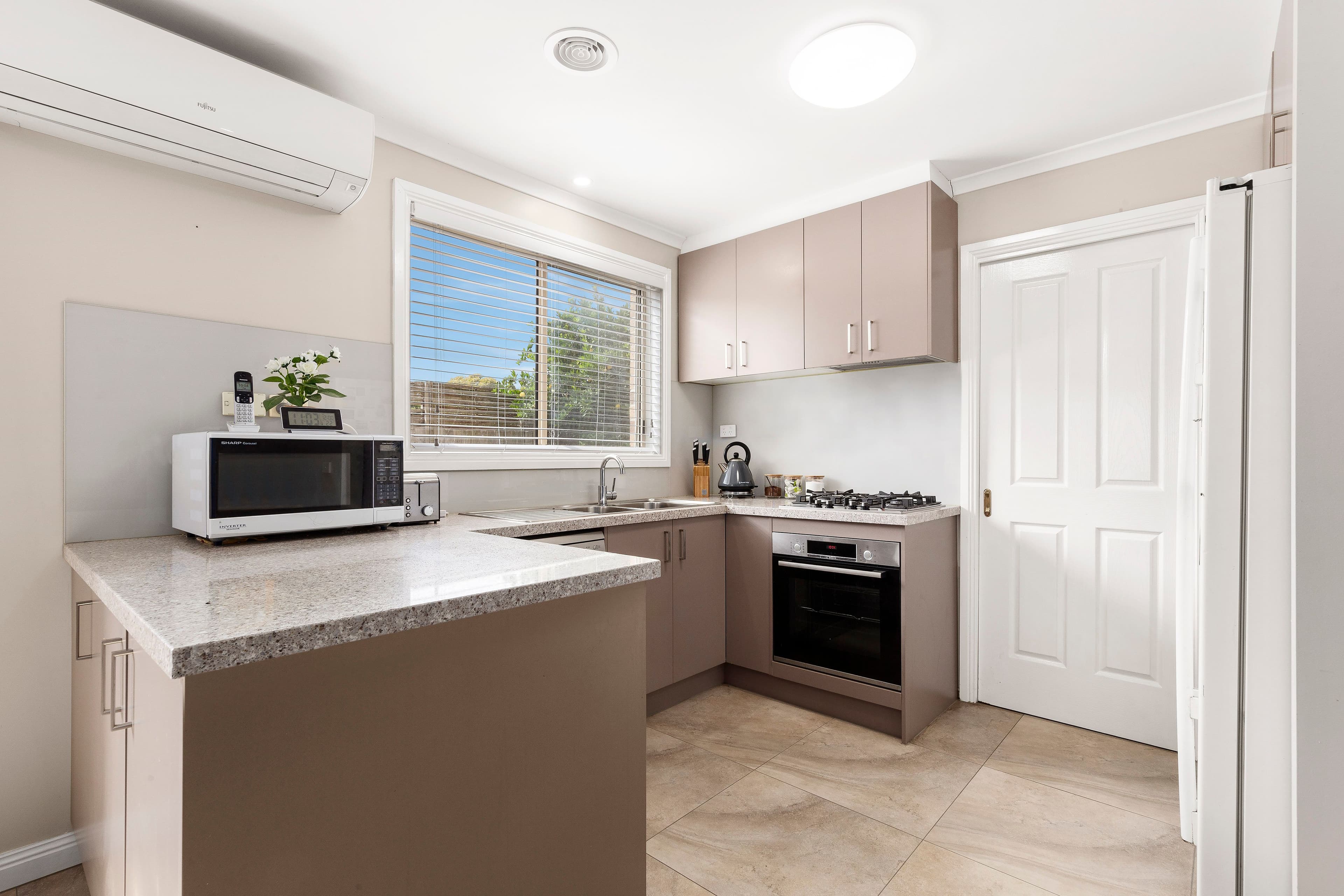 246A Betula Avenue, Mill Park VIC 3082, Mill Park - Thumbnail 2