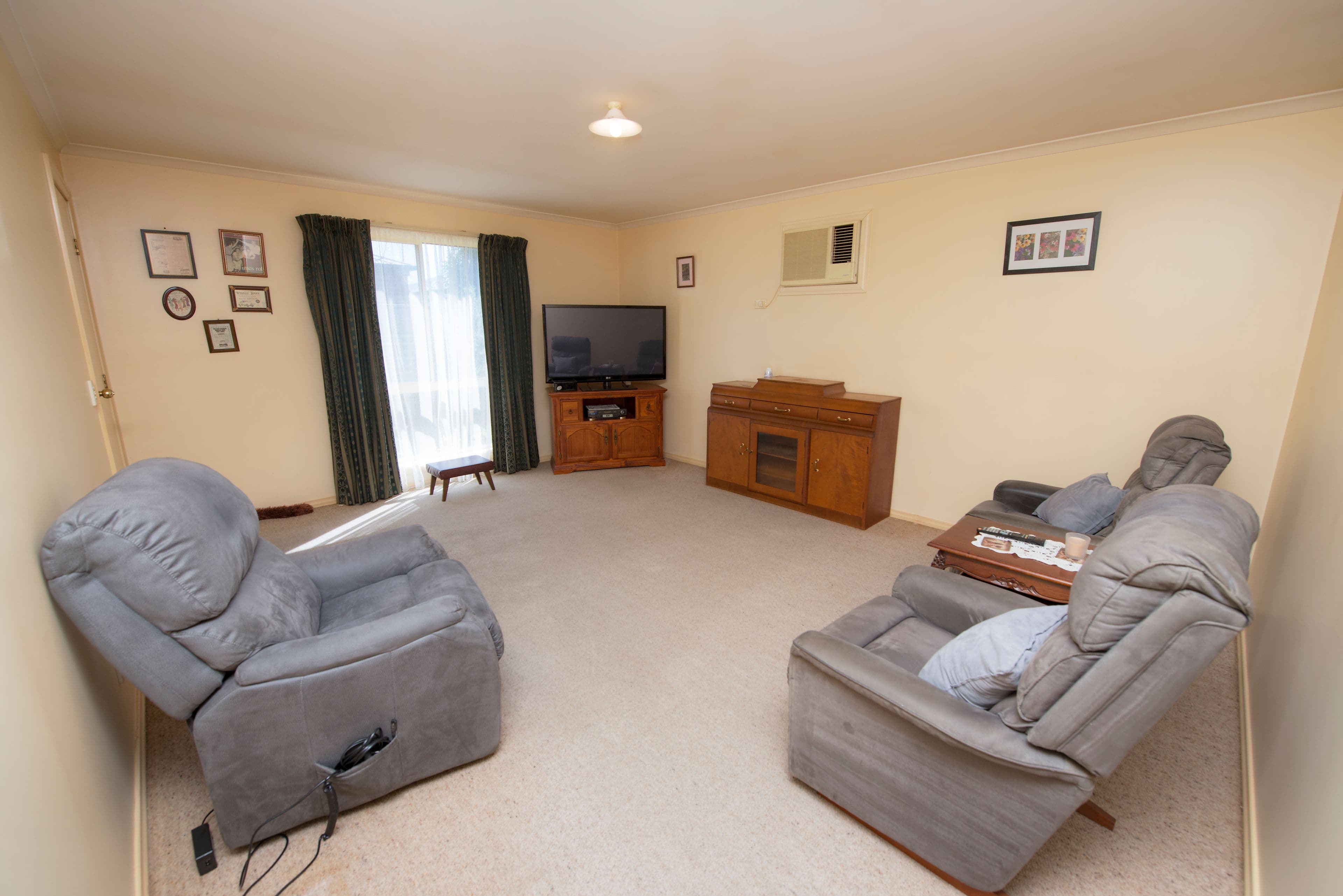 187-189 Murlong Street, Swan Hill VIC 3585, Swan Hill - Thumbnail 2