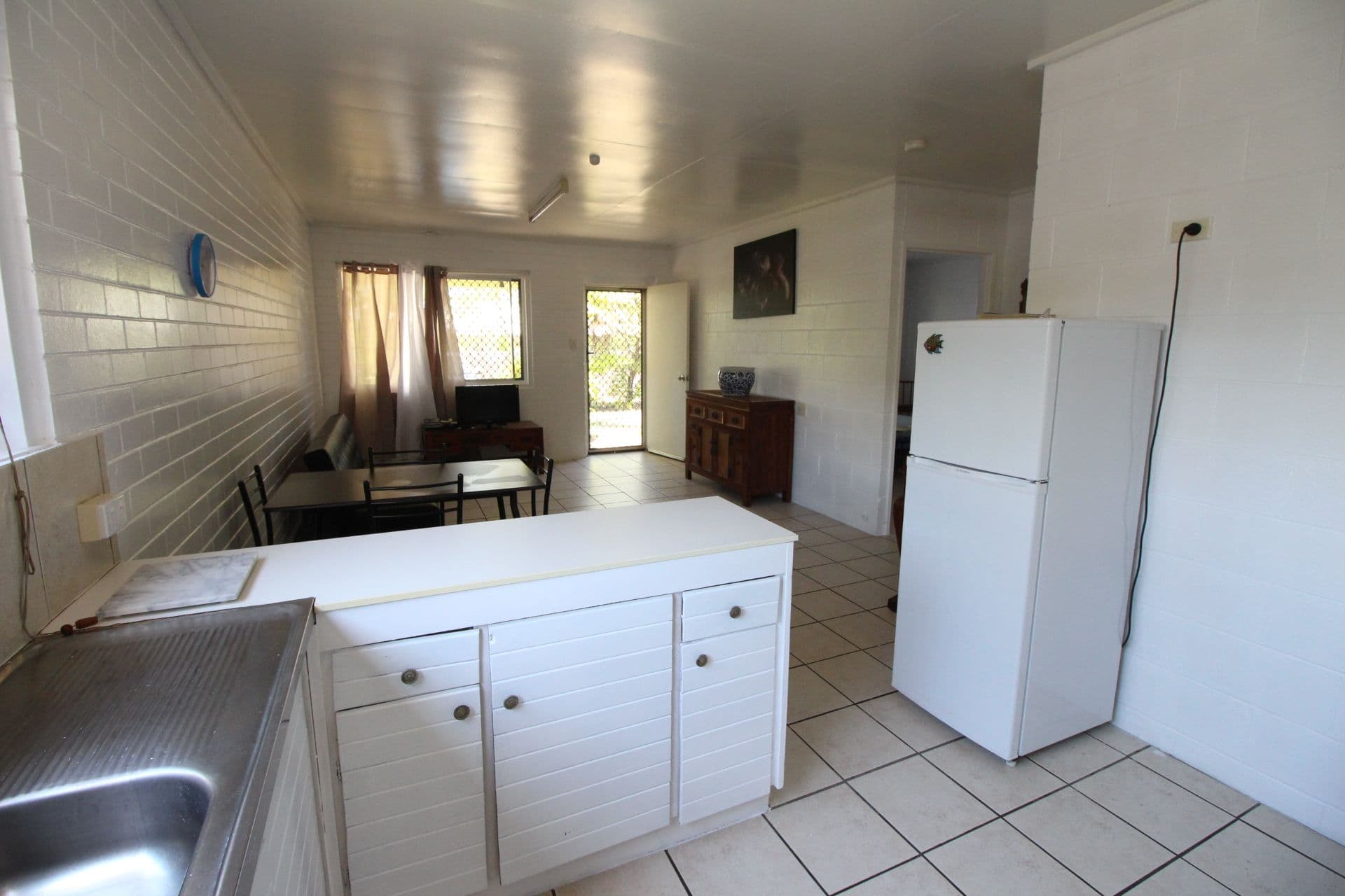 15 Anzac Street, Sarina QLD 4737, Sarina - Thumbnail 4