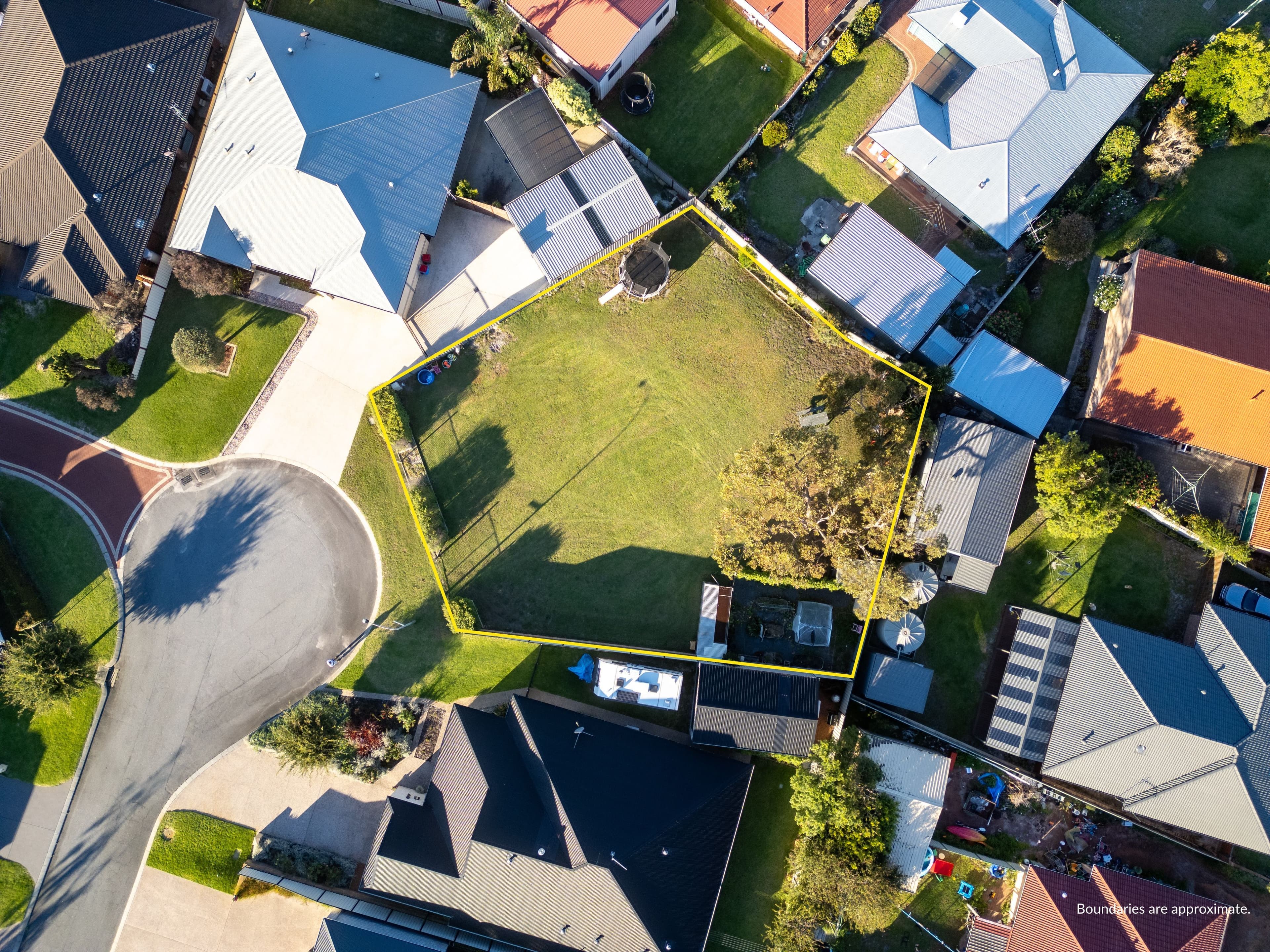 14 Corine Way, Bayonet Head WA 6330, Bayonet Head - Thumbnail 2