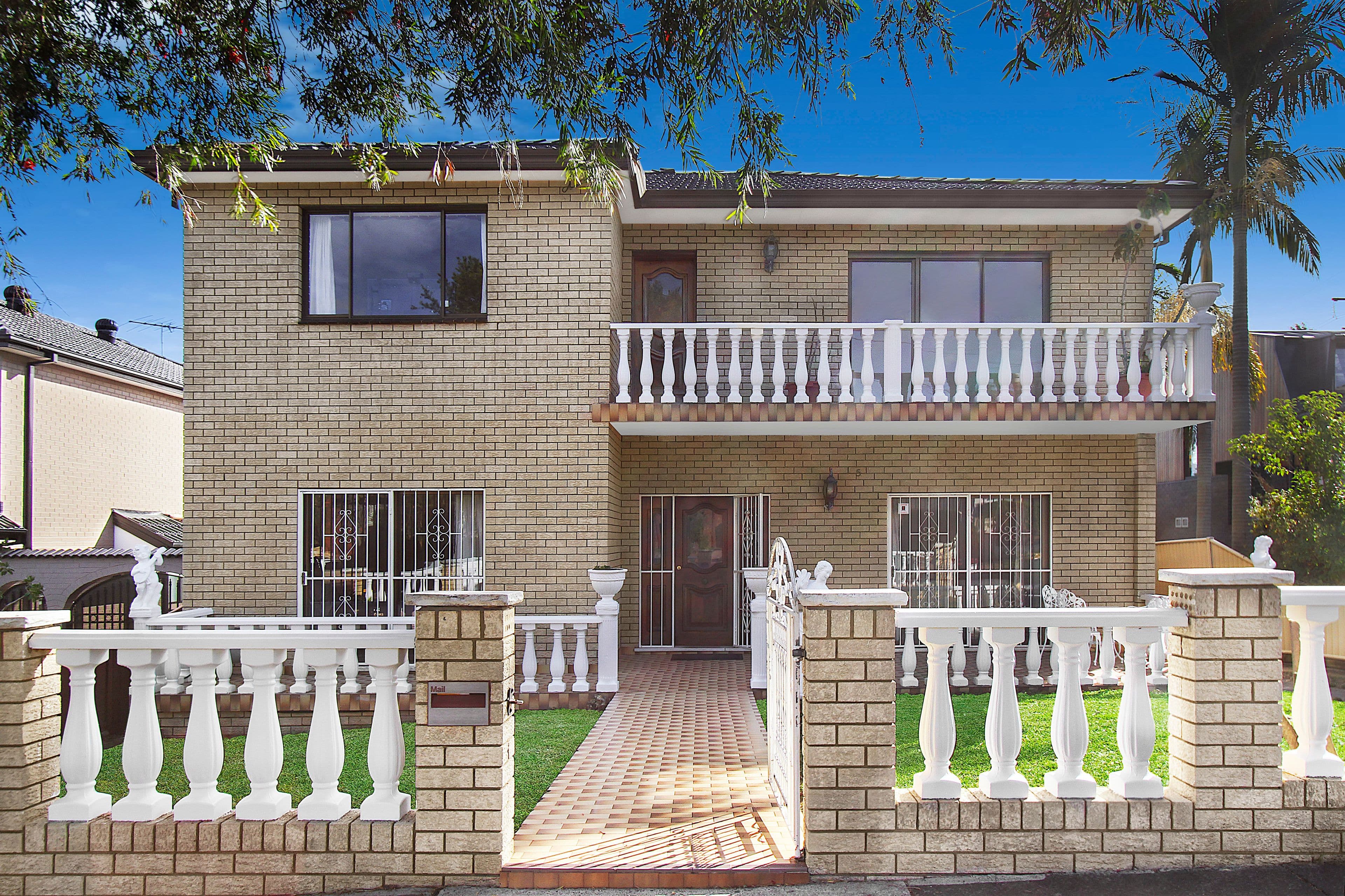 5 Gretchen Avenue, Earlwood - Image 1