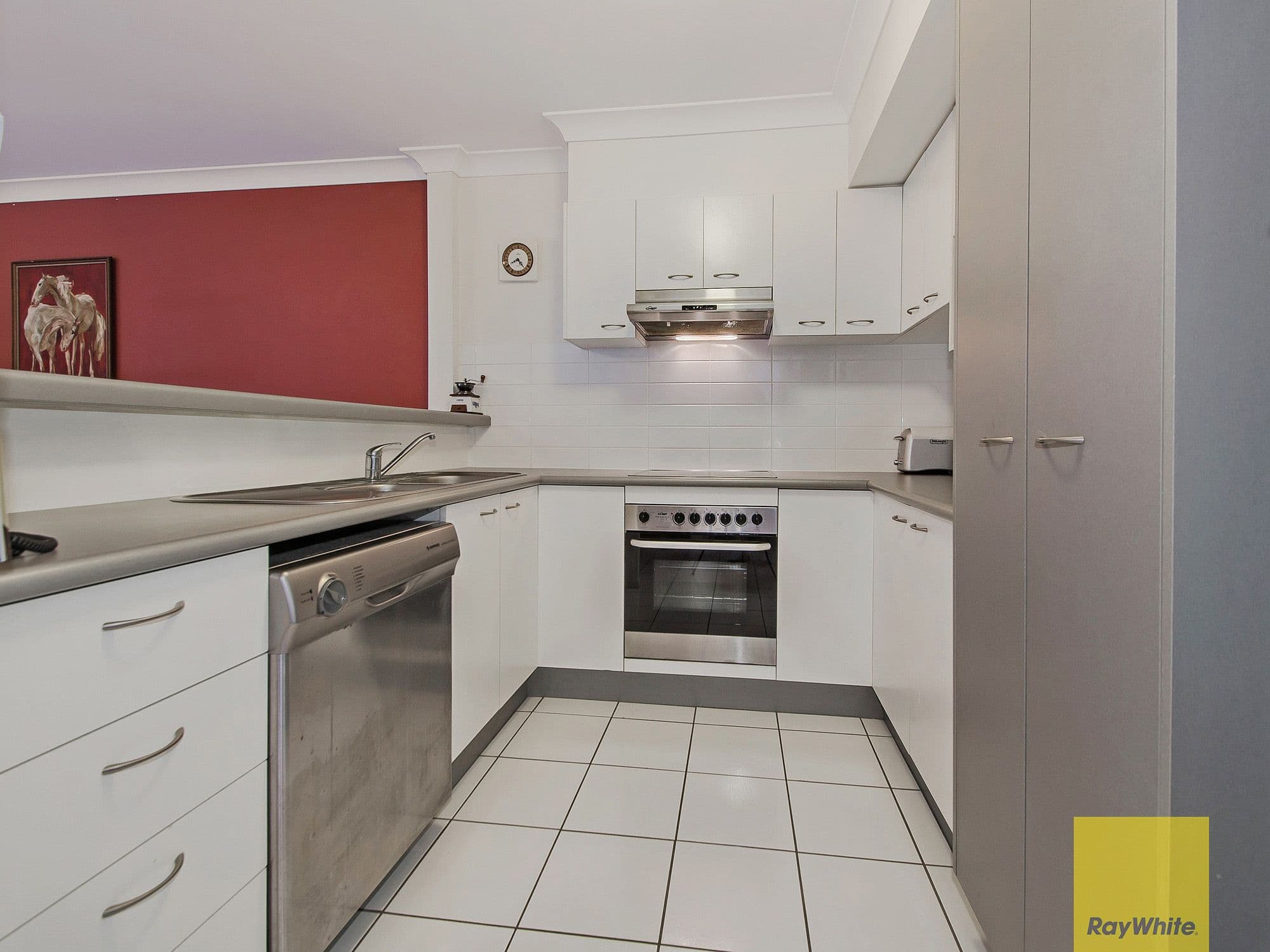 83 Dibar Street, Wynnum QLD 4178, Wynnum - Thumbnail 8