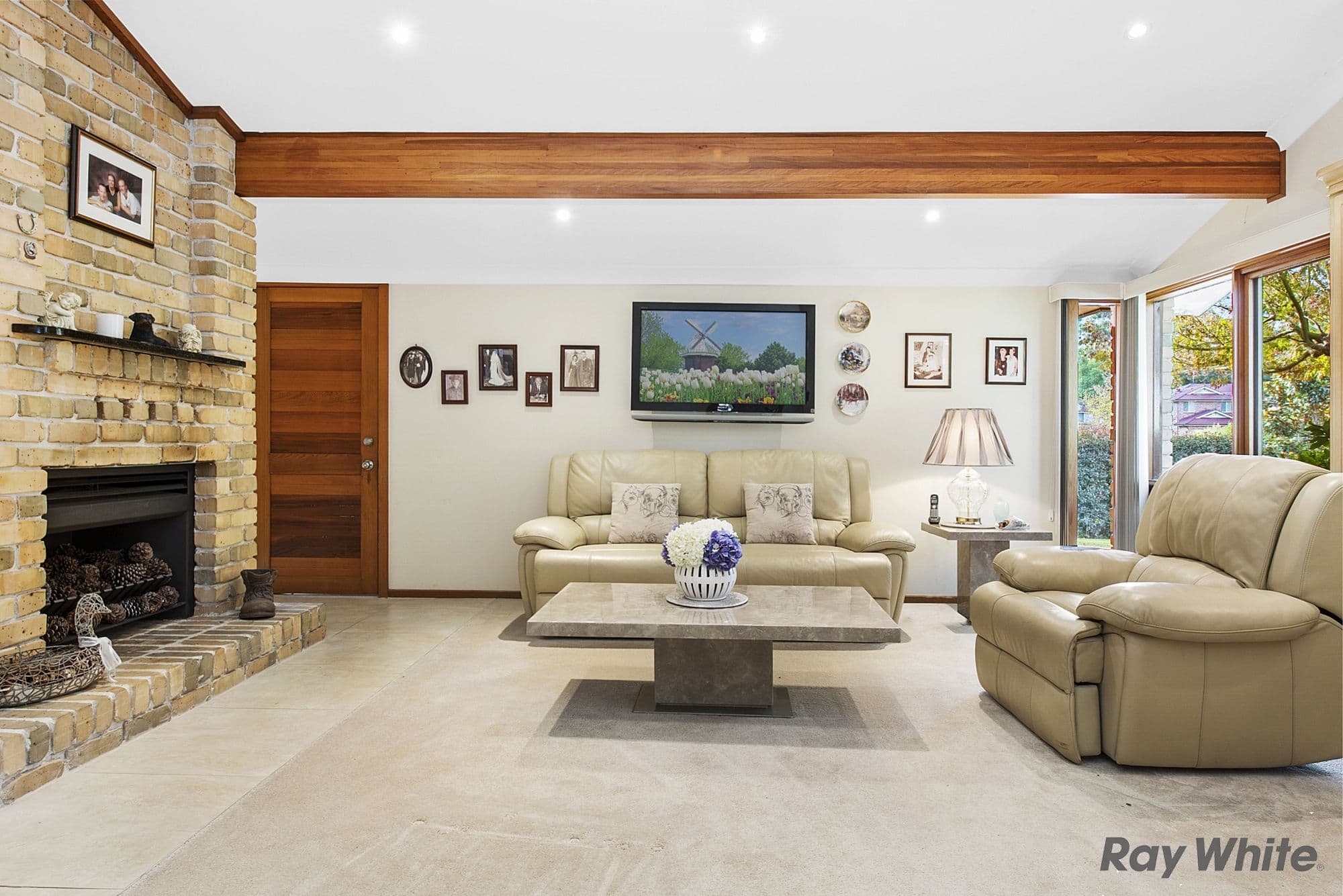 10 Strathcarron Avenue, Castle Hill - Thumbnail 3