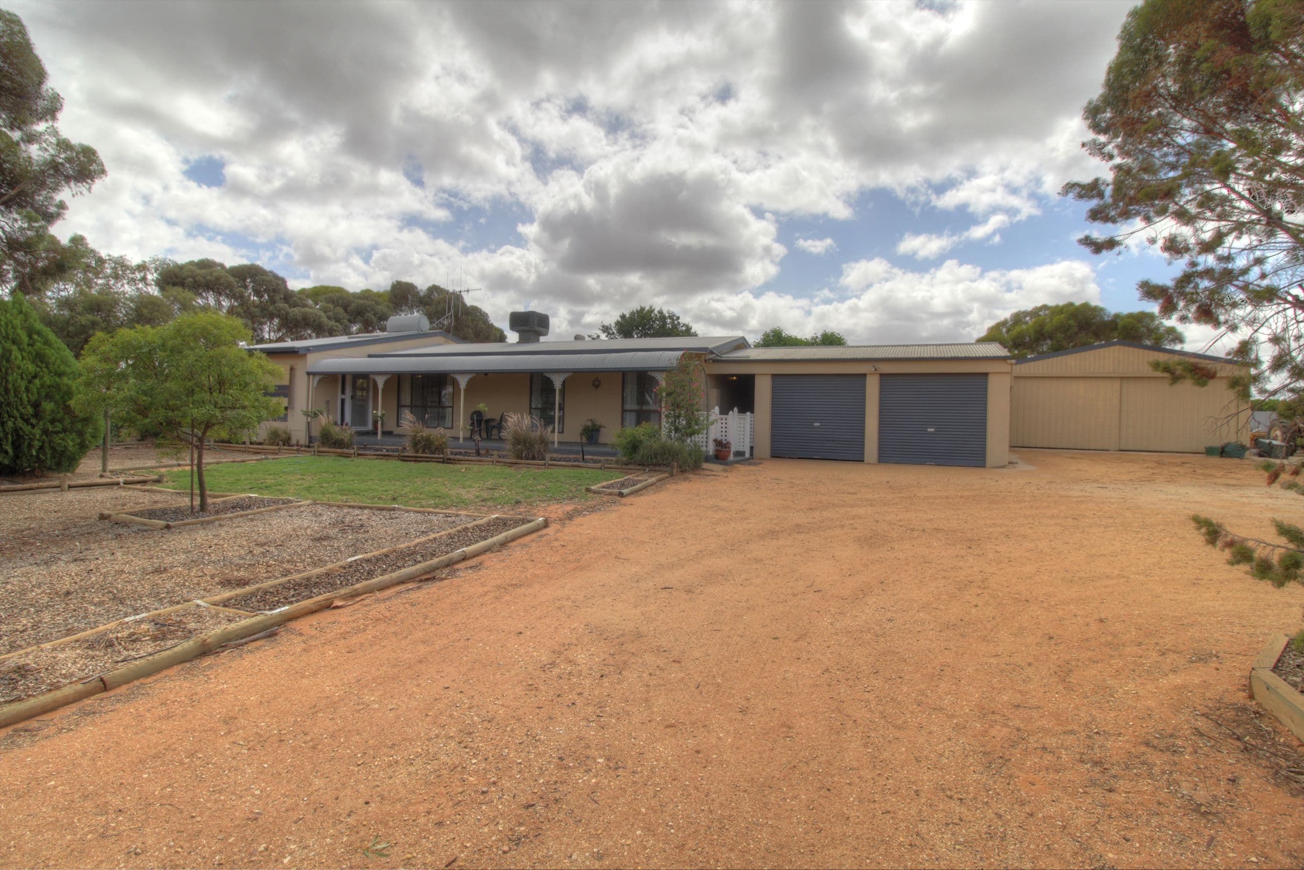110 Battams Road, Glossop SA 5344, Glossop - Thumbnail 2