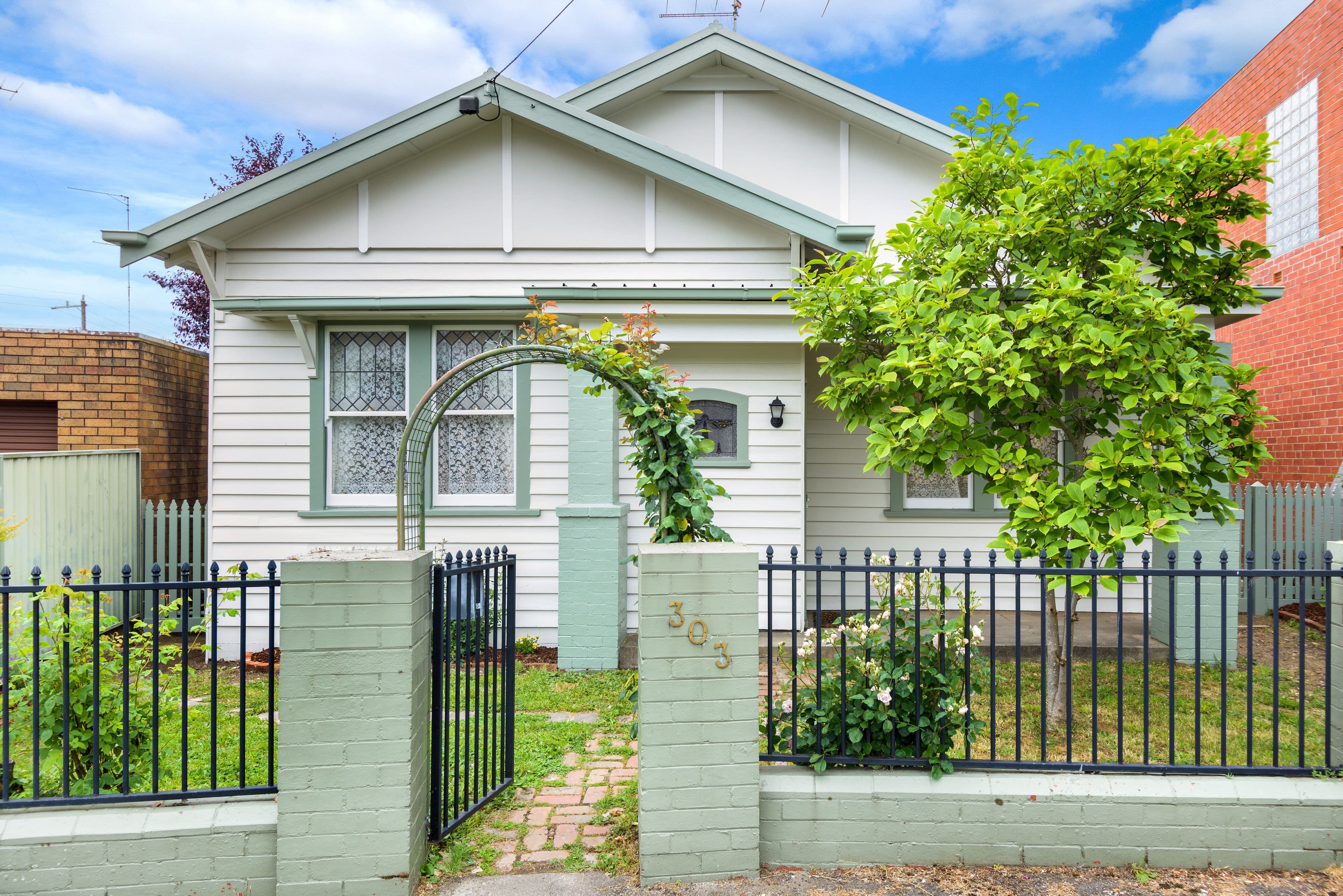 303 Main Road, Golden Point  Victoria  3350, Australia, Golden Point - Image 1