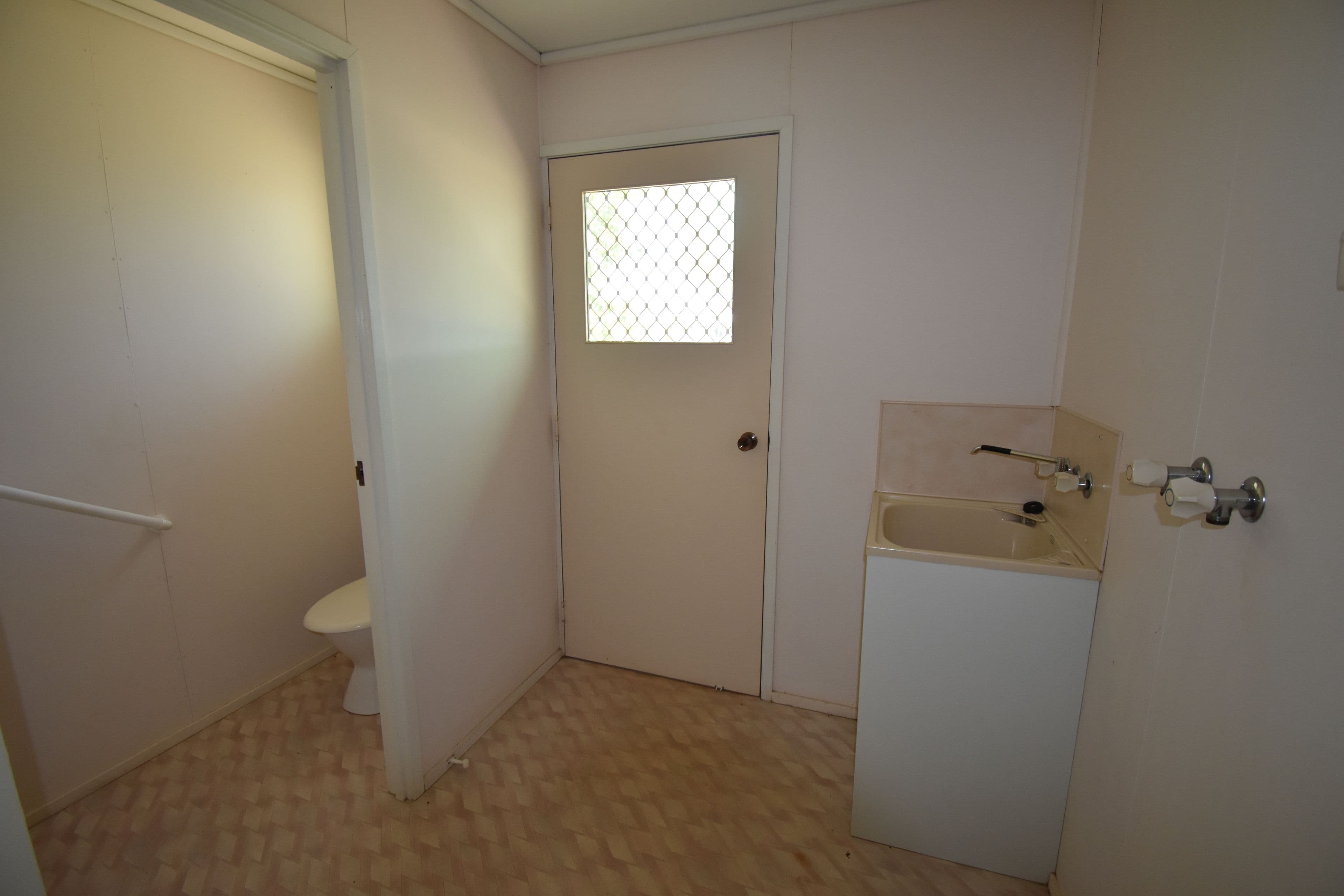  37 St Mary Street, Isisford QLD 4731, Isisford - Thumbnail 8
