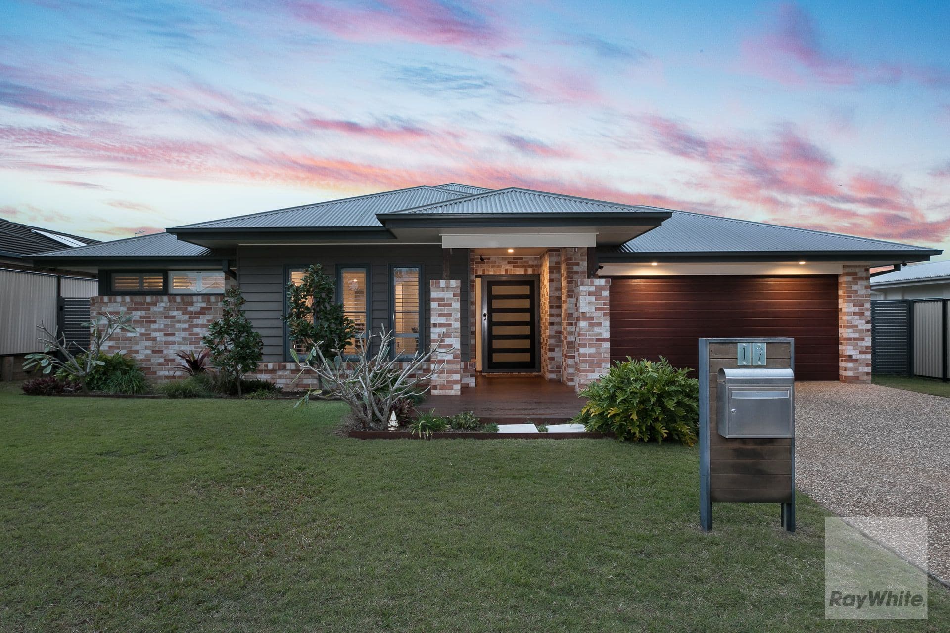 17 Maree Place, Redland Bay QLD 4165, Redland Bay - Image 1