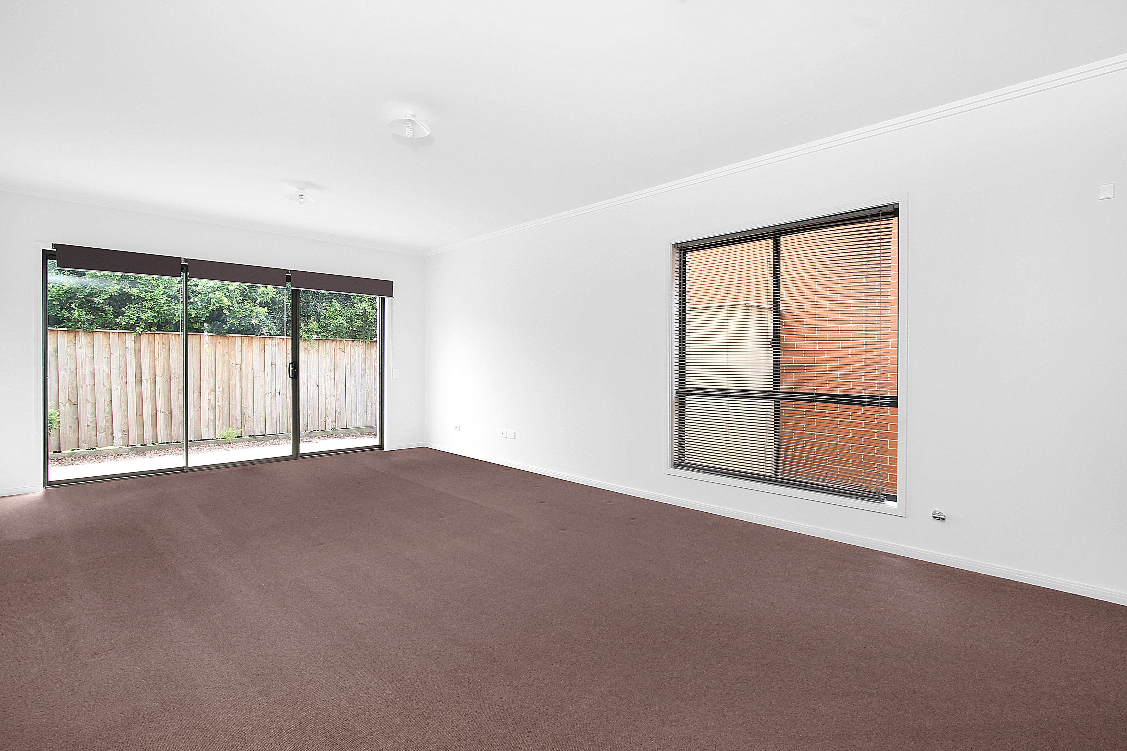 26 Rosella Street, Bonnyrigg - Thumbnail 3