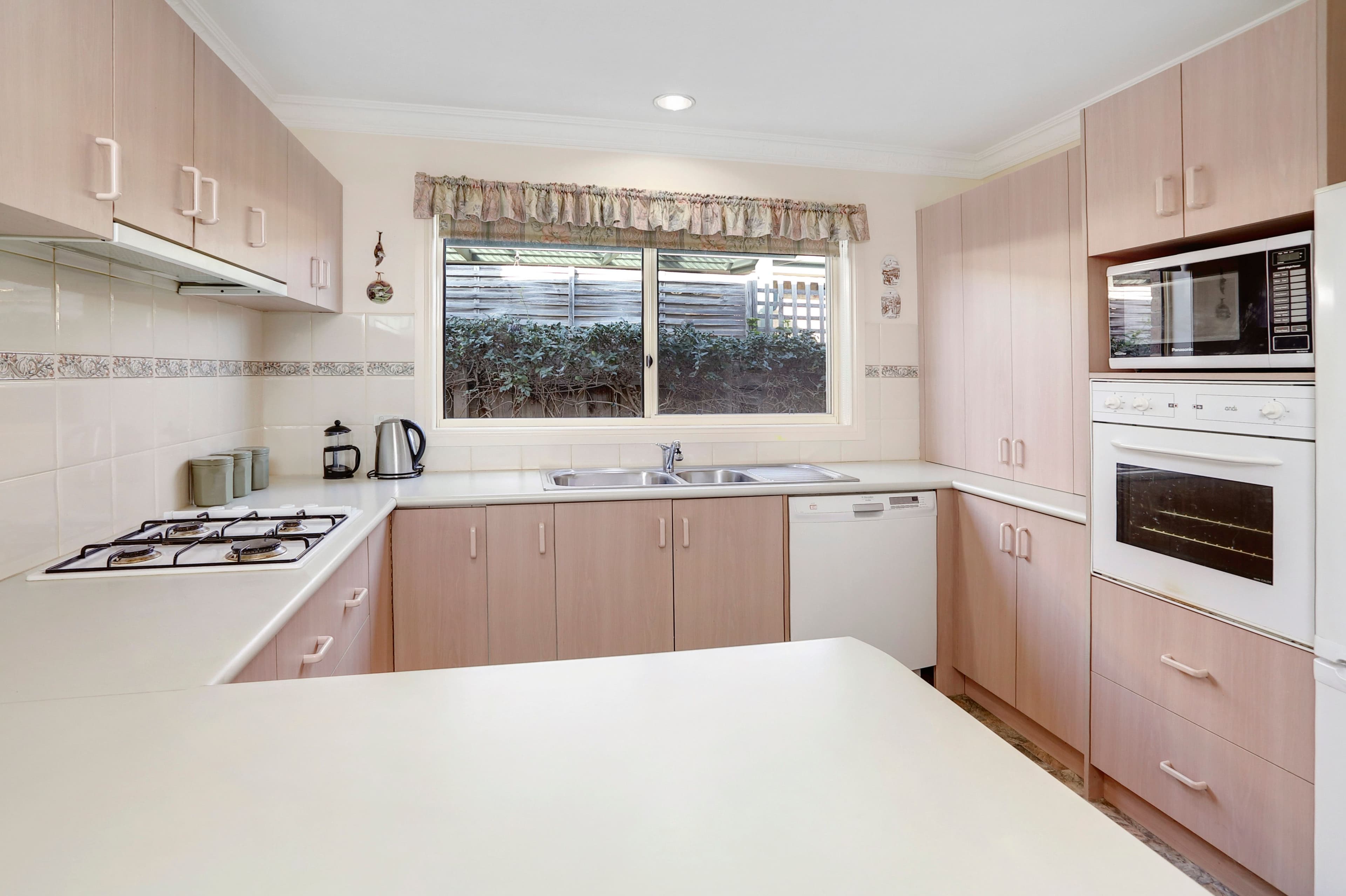44 Banksia Place, Rosebud VIC 3939, Rosebud - Thumbnail 2