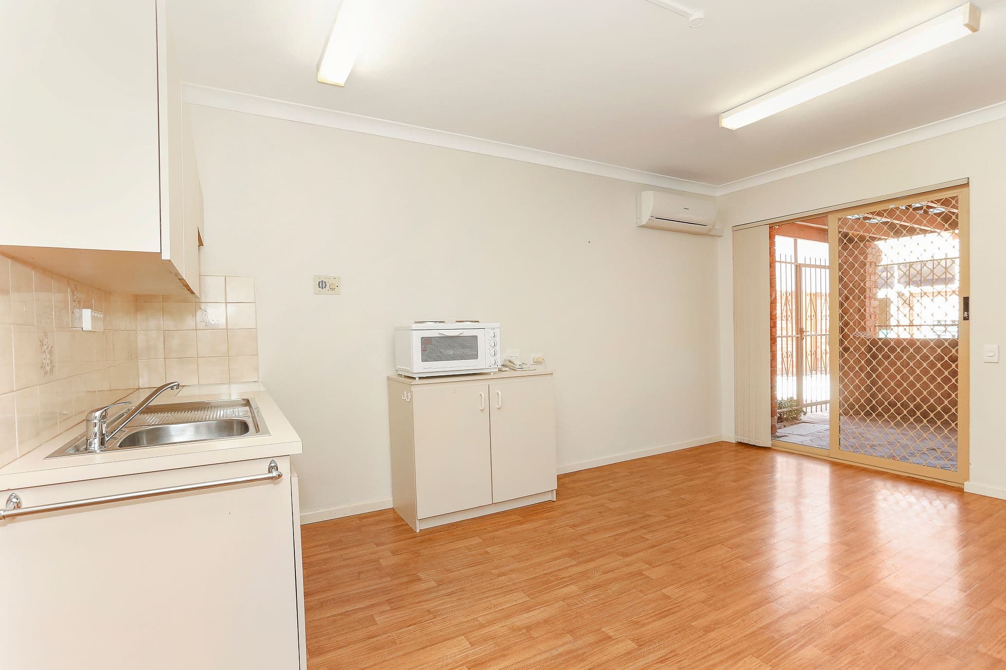 138/7 Harman Road, Sorrento WA 6020, Sorrento - Thumbnail 3