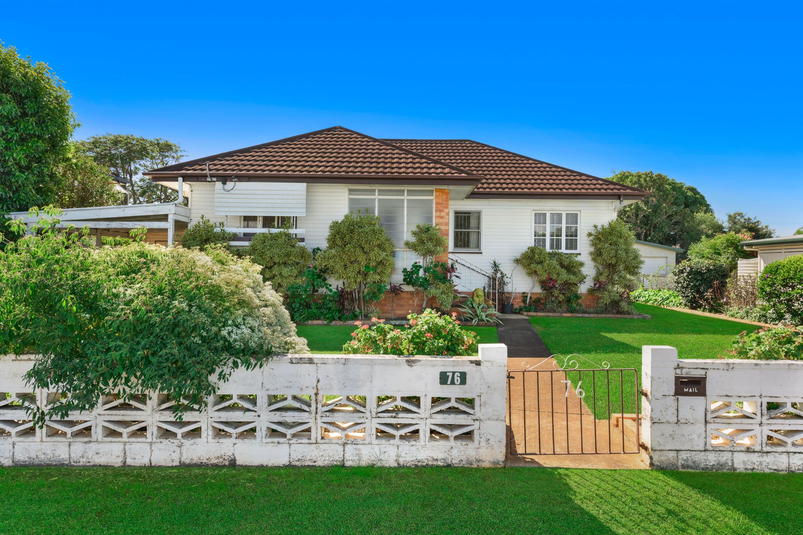 76 King Street, Woody Point QLD 4019, Woody Point - Image 1