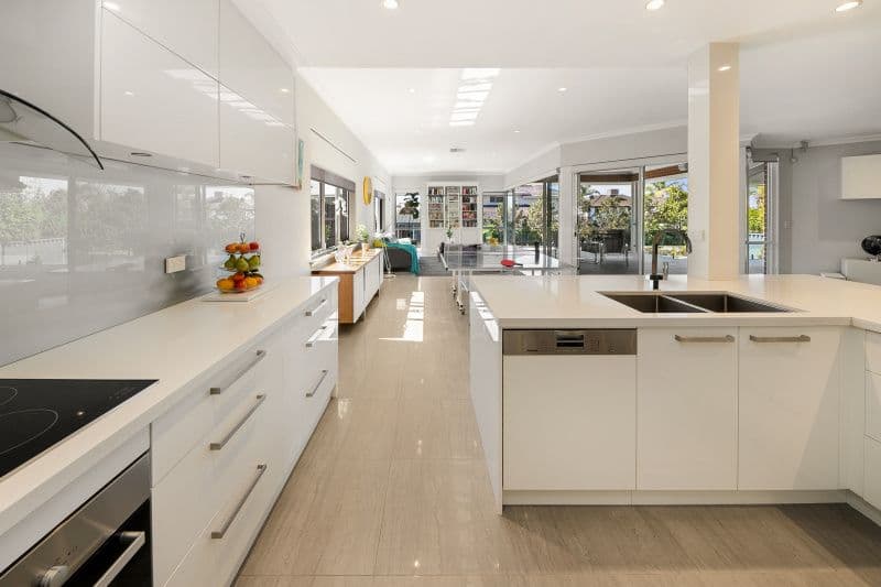 18 River View Terrace, Mount Pleasant WA 6153, Mount Pleasant - Thumbnail 4