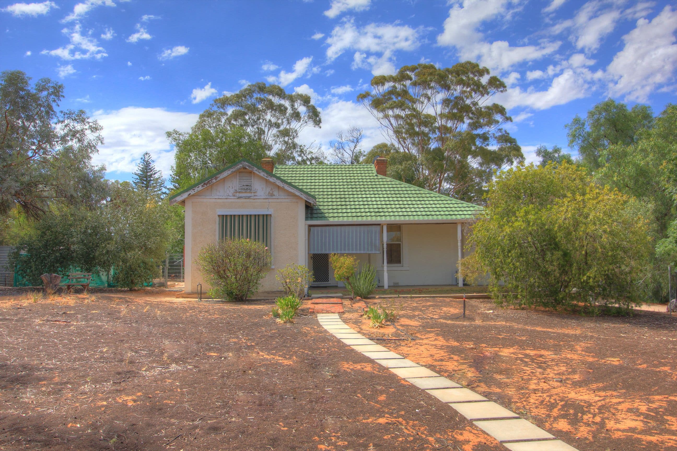 4 Strawbridge Street, Berri SA 5343, Berri - Image 1